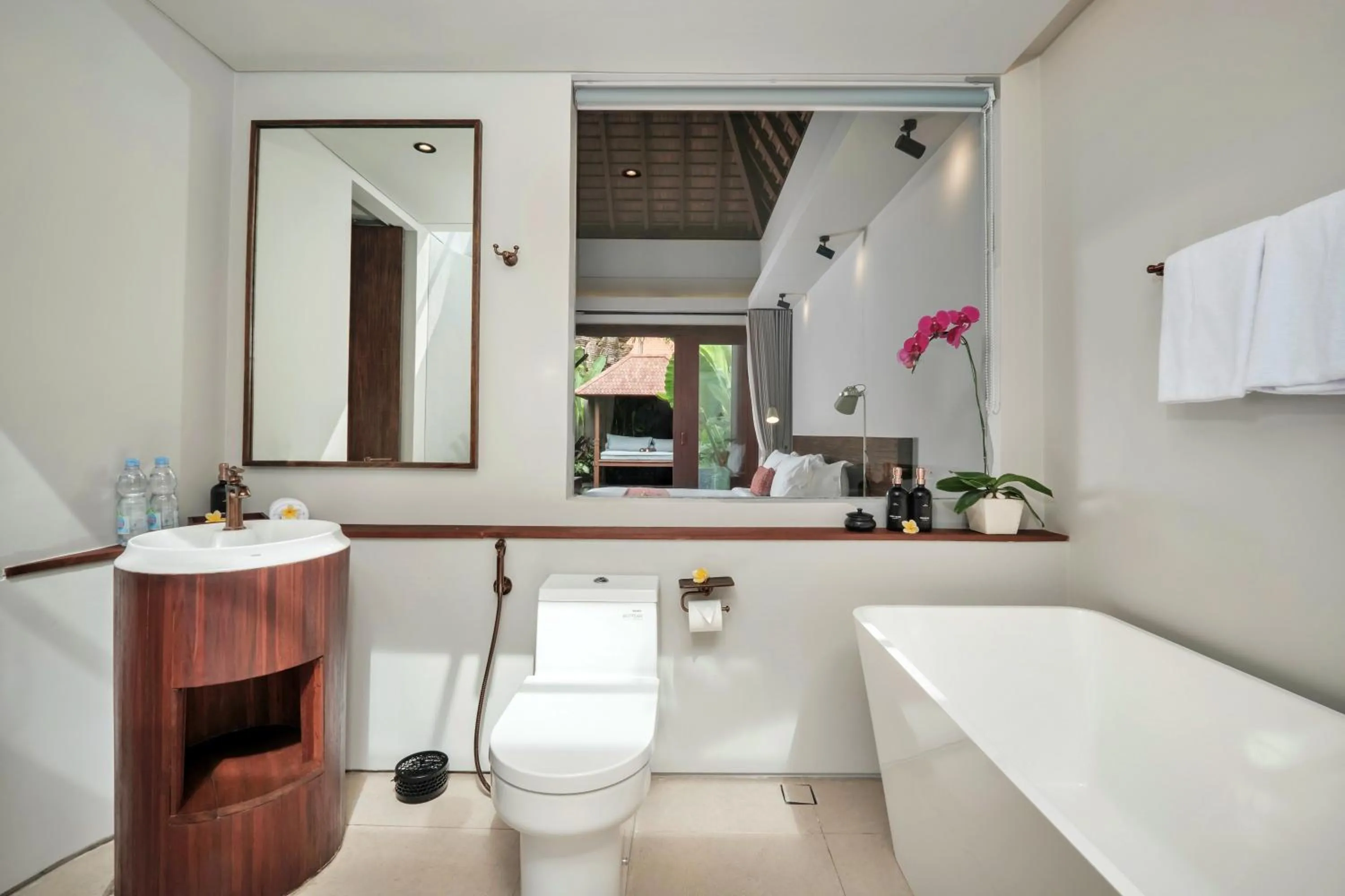 Hot Tub in Mayaloka Villas Ubud