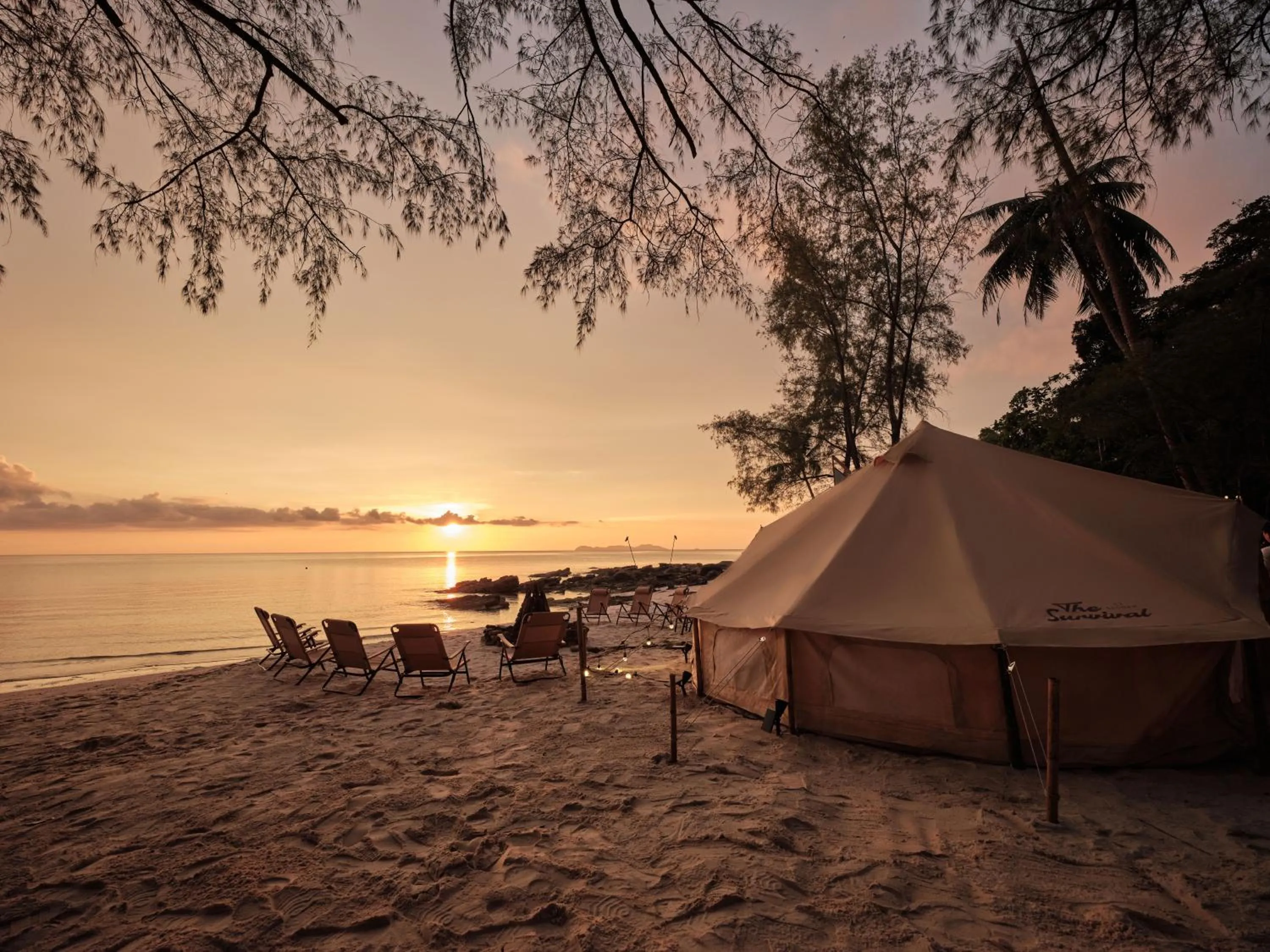 Nearby landmark in The Survival by Seudam