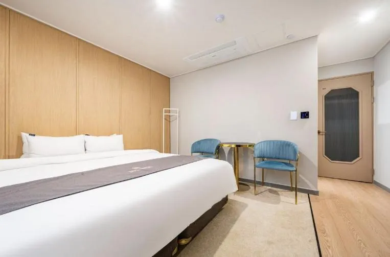 Bed in Hotel 7 Bricks Gwangju Sangmu