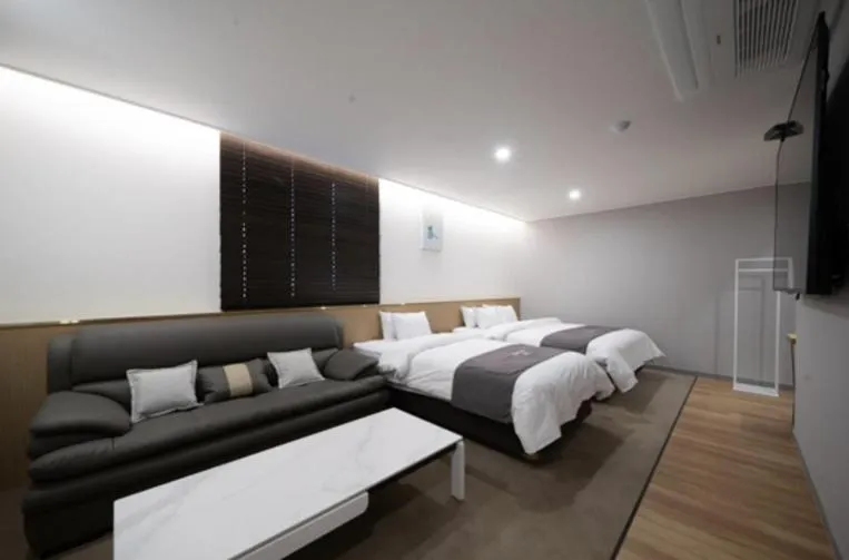 Bed in Hotel 7 Bricks Gwangju Sangmu