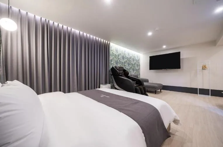 Bed in Hotel 7 Bricks Gwangju Sangmu