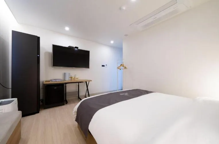 Bed in Hotel 7 Bricks Gwangju Sangmu