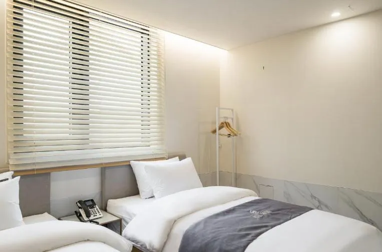 Bed in Hotel 7 Bricks Gwangju Sangmu