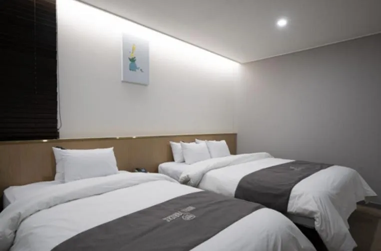 Bed in Hotel 7 Bricks Gwangju Sangmu