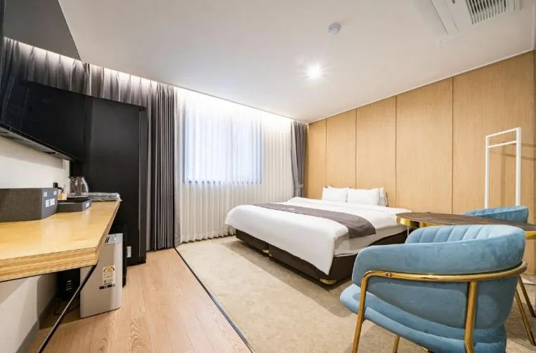 Bed in Hotel 7 Bricks Gwangju Sangmu