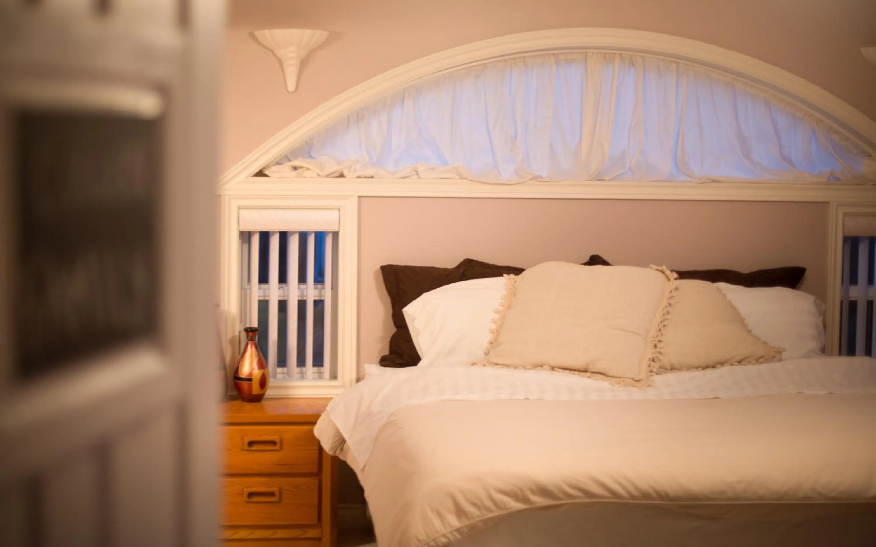 Bedroom in Eagle Close Executive B&B