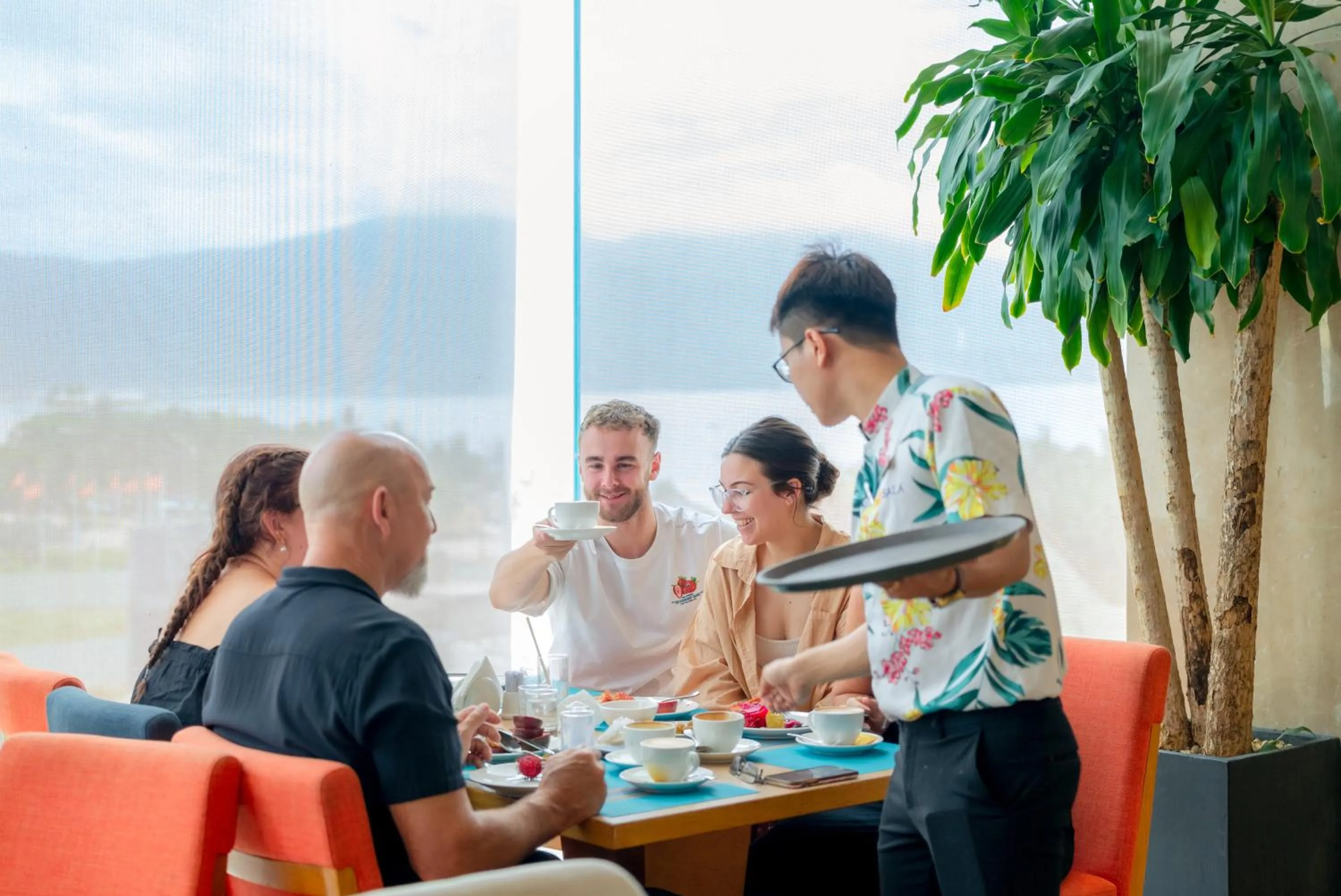 Restaurant/places to eat in Sala Quy Nhon Beach Hotel