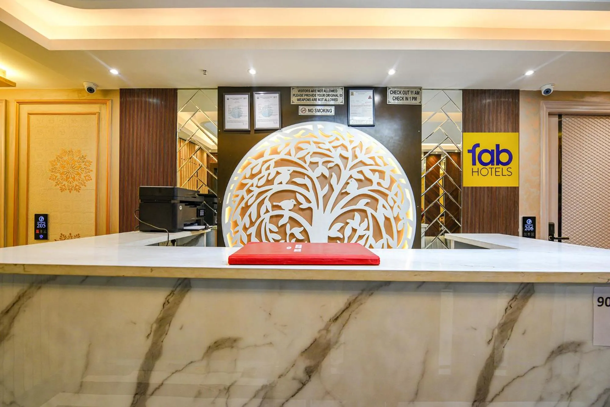 Lobby or reception in FabHotel Grand Palazzo Near Paschim Vihar