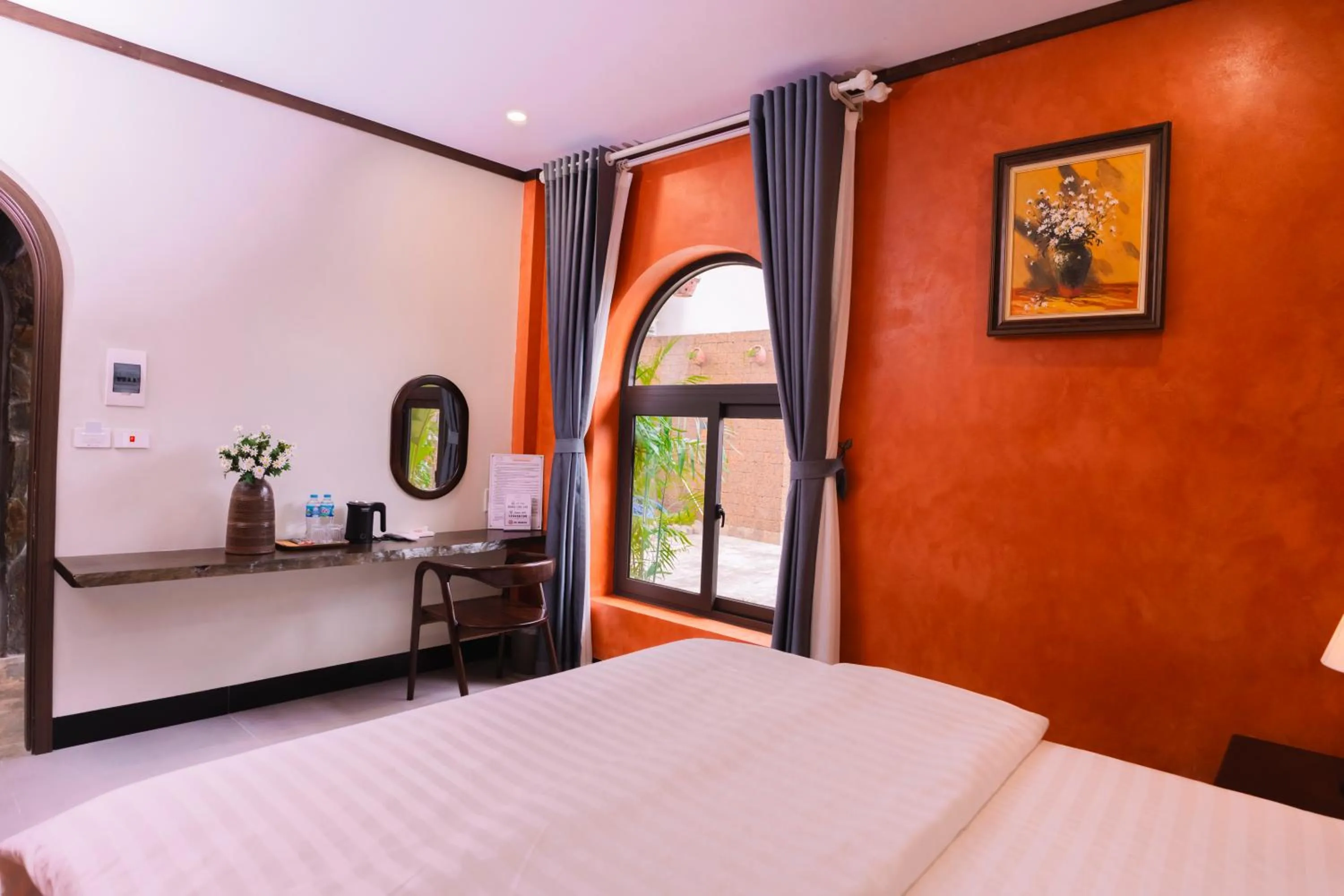 Decorative detail, Bed in Serena Tam Coc Hotel & Villa