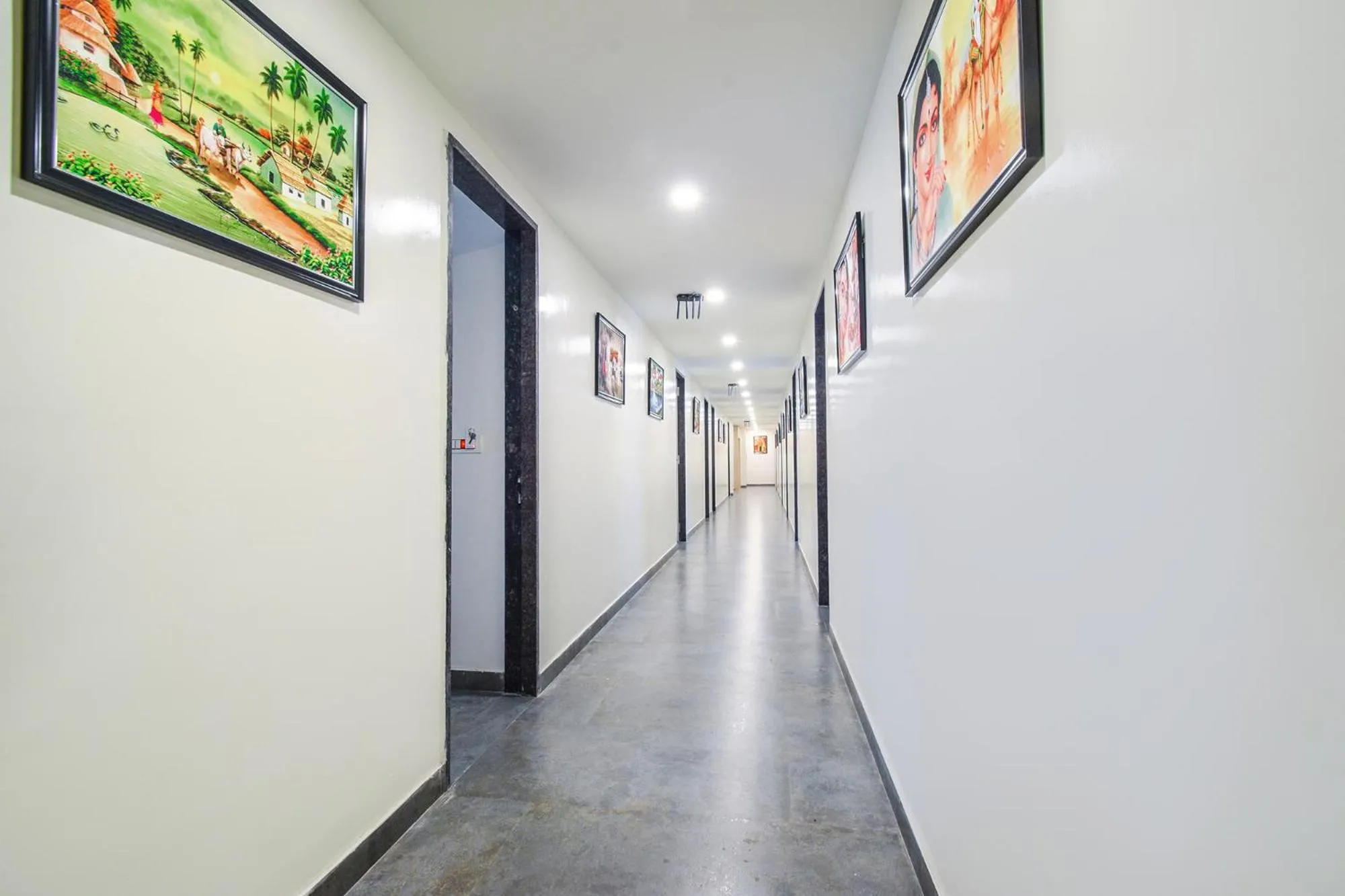 Lobby or reception in FabHotel Prime Adhirath Grand-Nr Madhapur-Hitech CIty