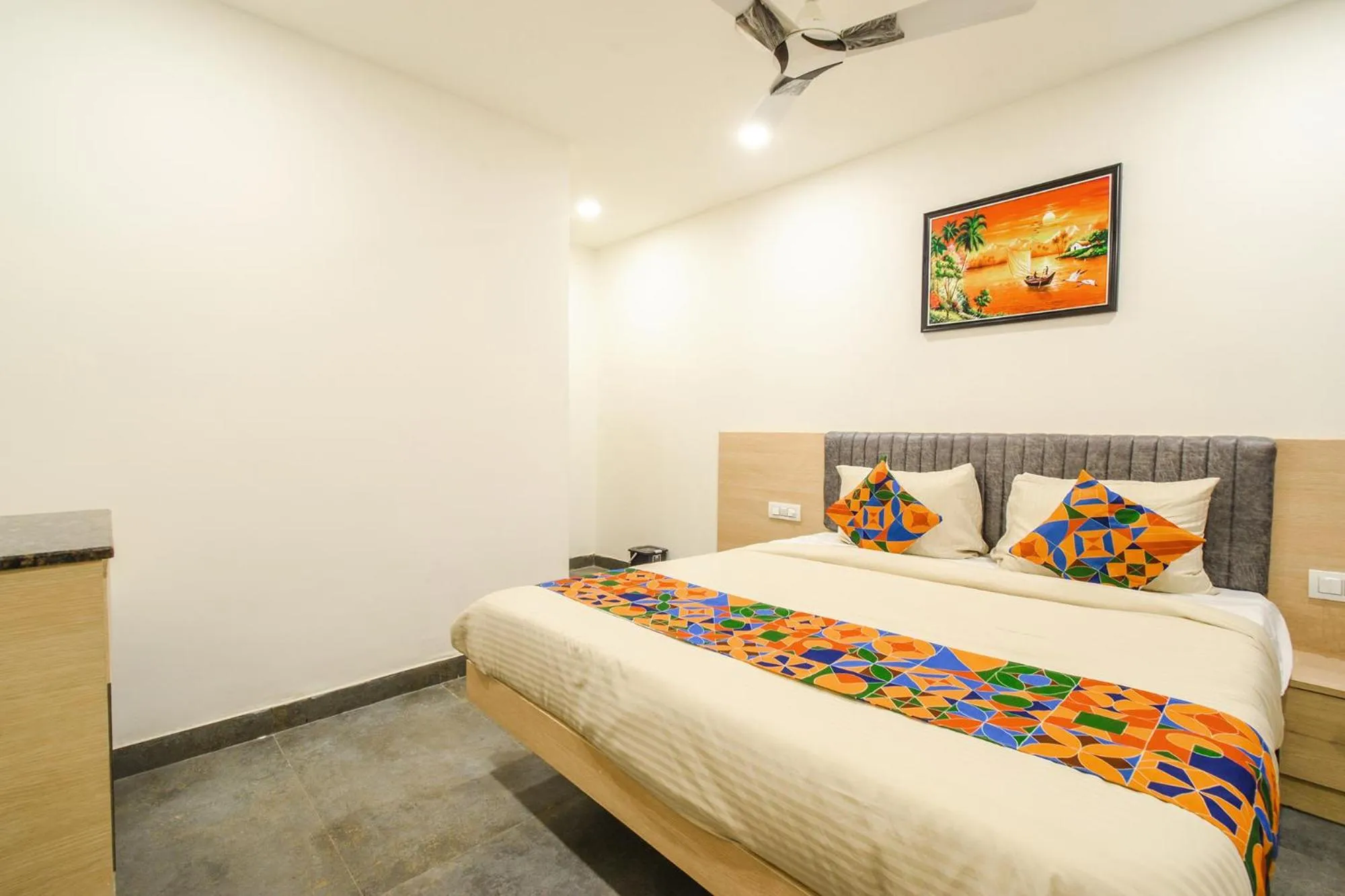 Bed in FabHotel Prime Adhirath Grand-Nr Madhapur-Hitech CIty