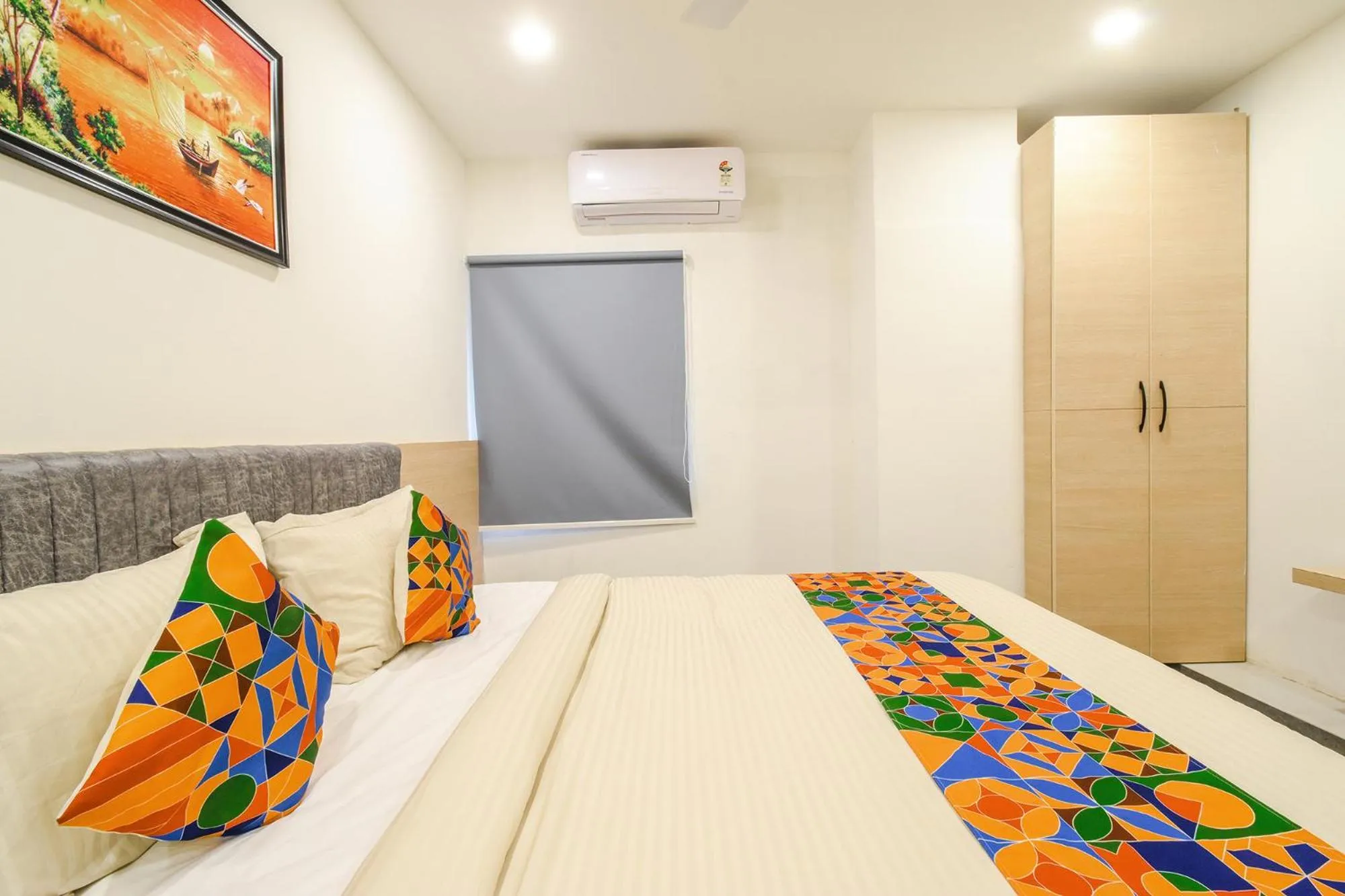 Bed in FabHotel Prime Adhirath Grand-Nr Madhapur-Hitech CIty