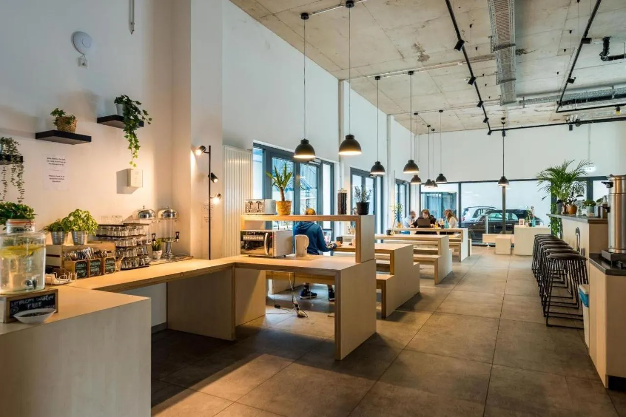 Restaurant/places to eat in AR City Hotel Berlin