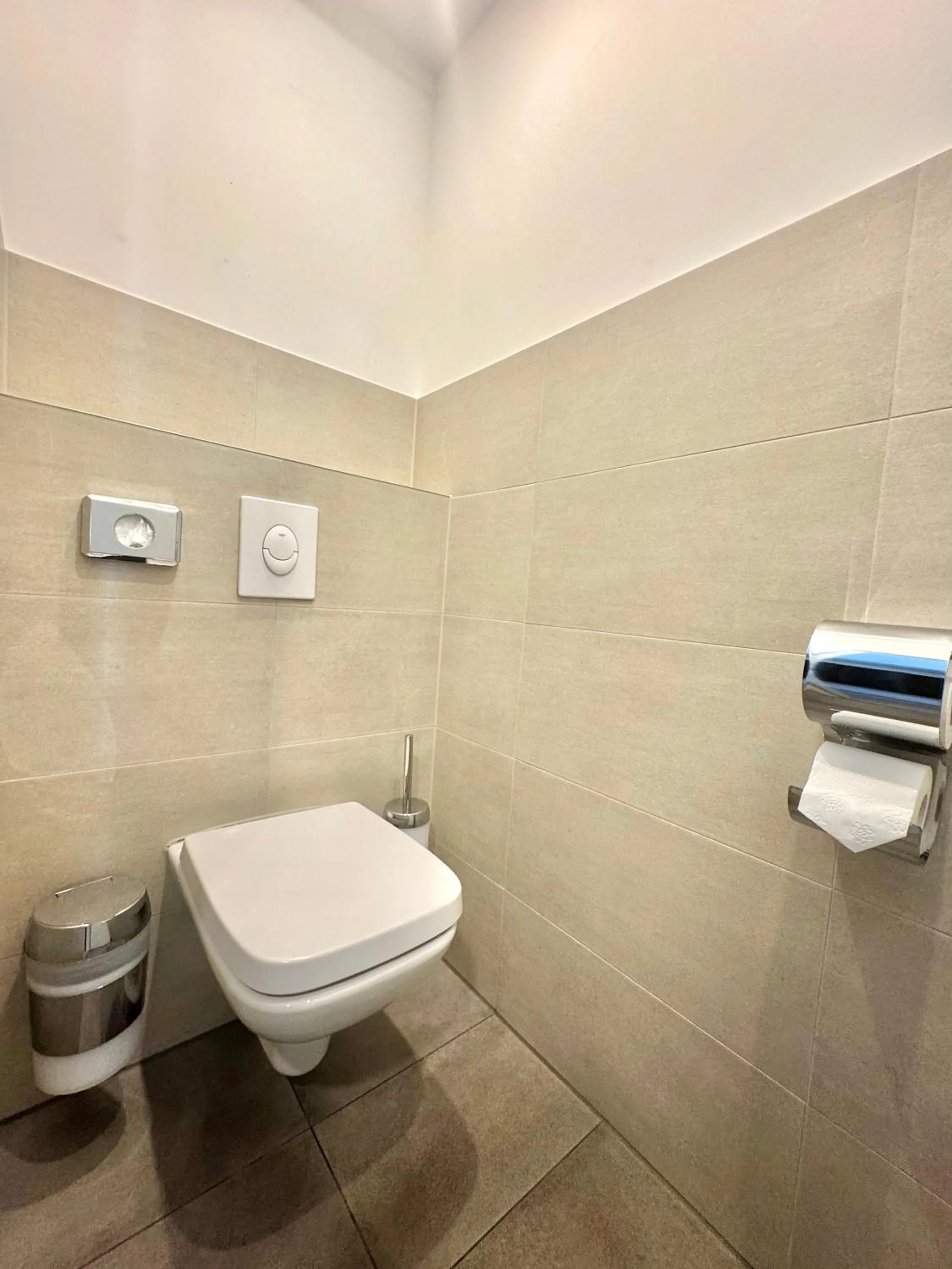 Toilet in AR City Hotel Berlin