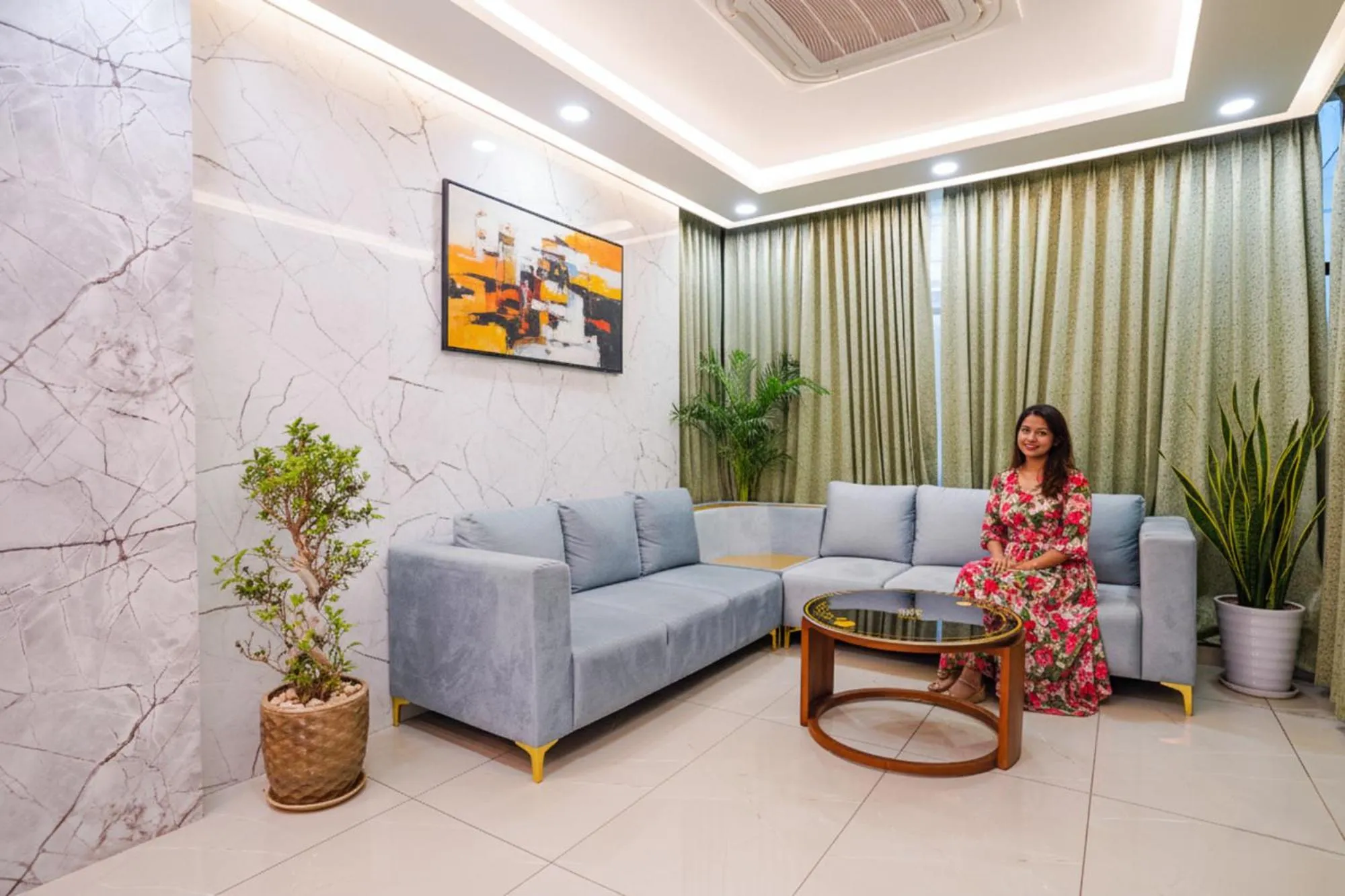 Seating area in Oriva Freshco