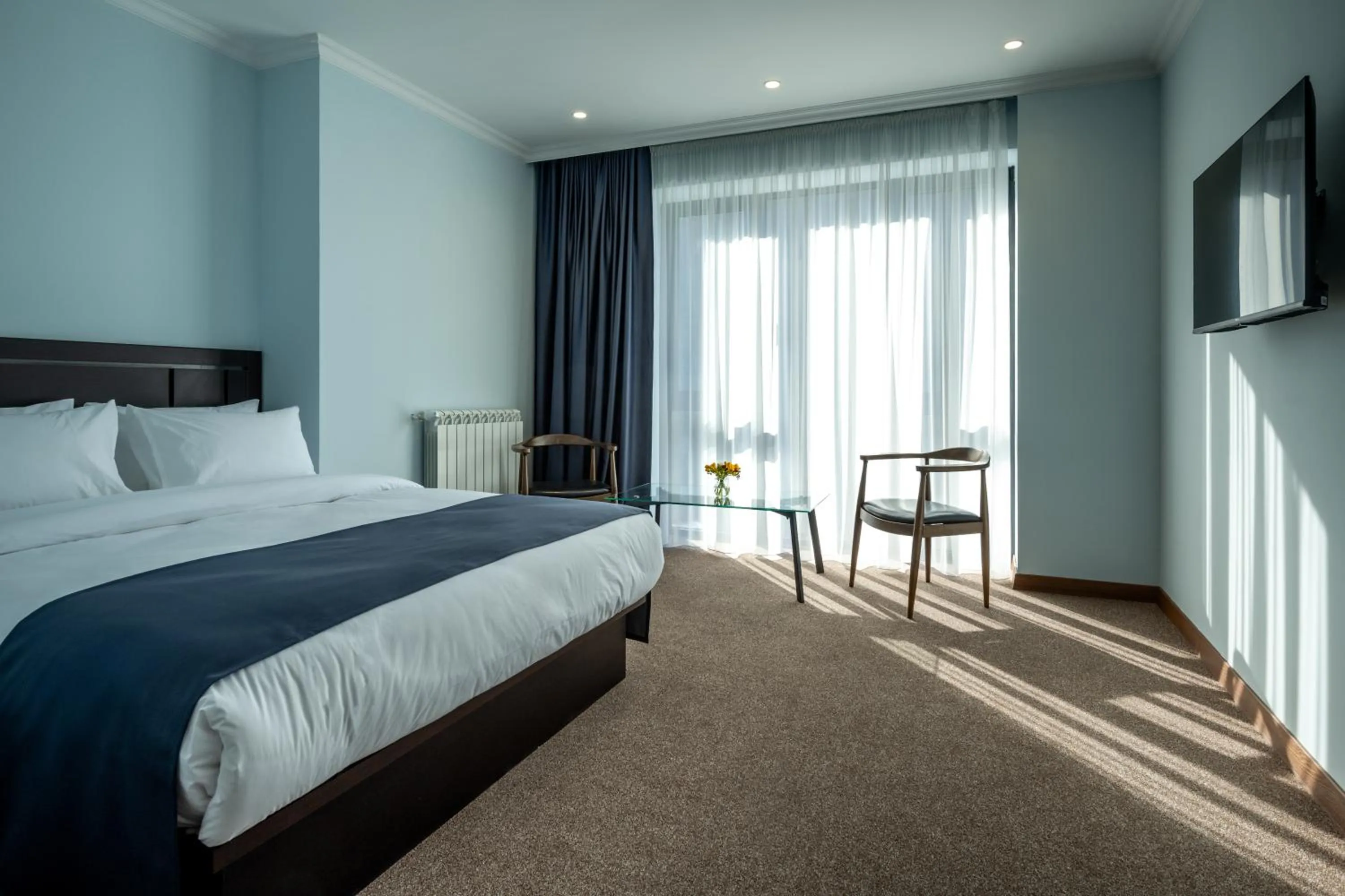 TV and multimedia, Bed in Ani Forest Hills Hotel and Resort, Dilijan