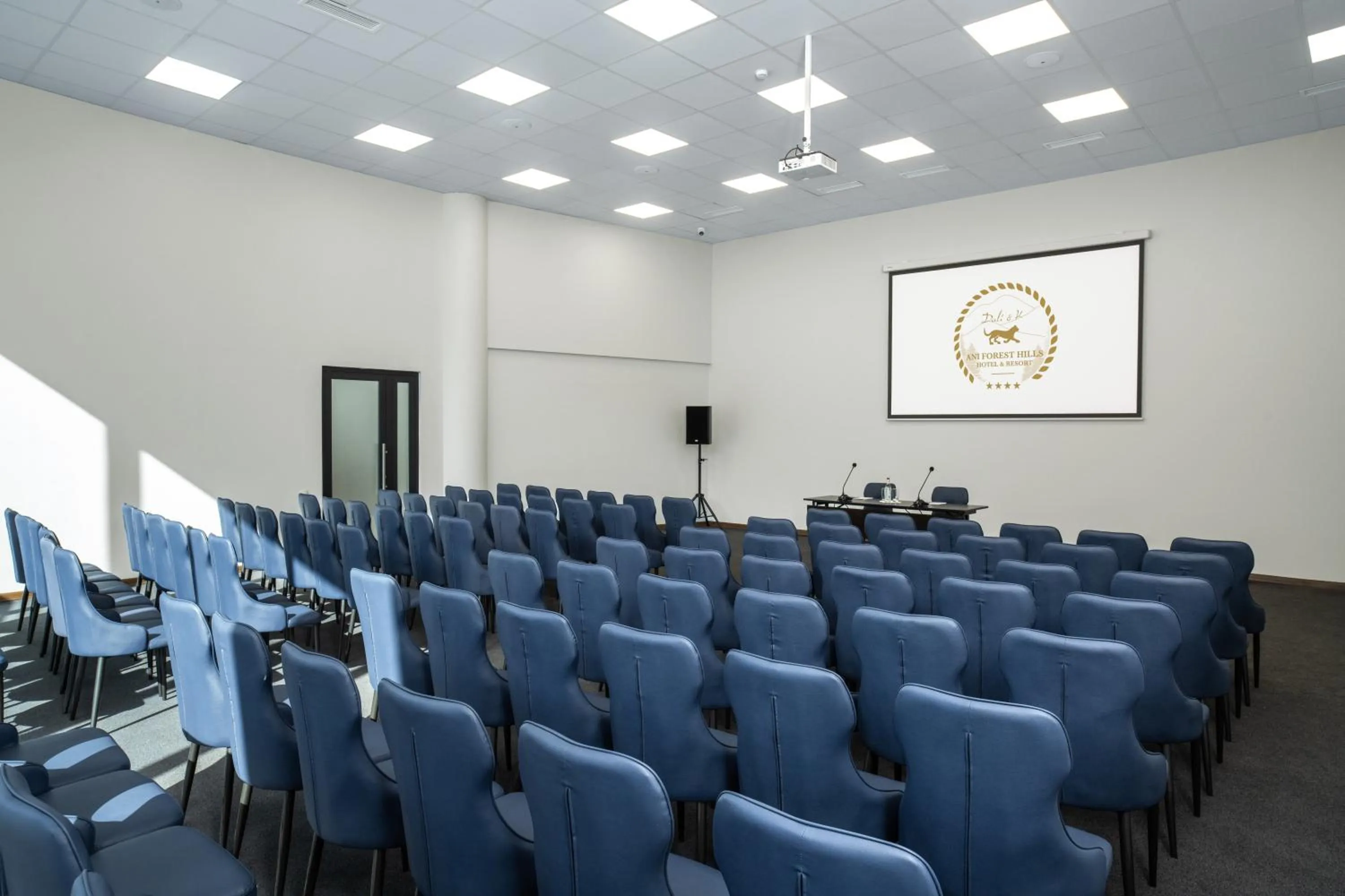 Meeting/conference room in Ani Forest Hills Hotel and Resort, Dilijan
