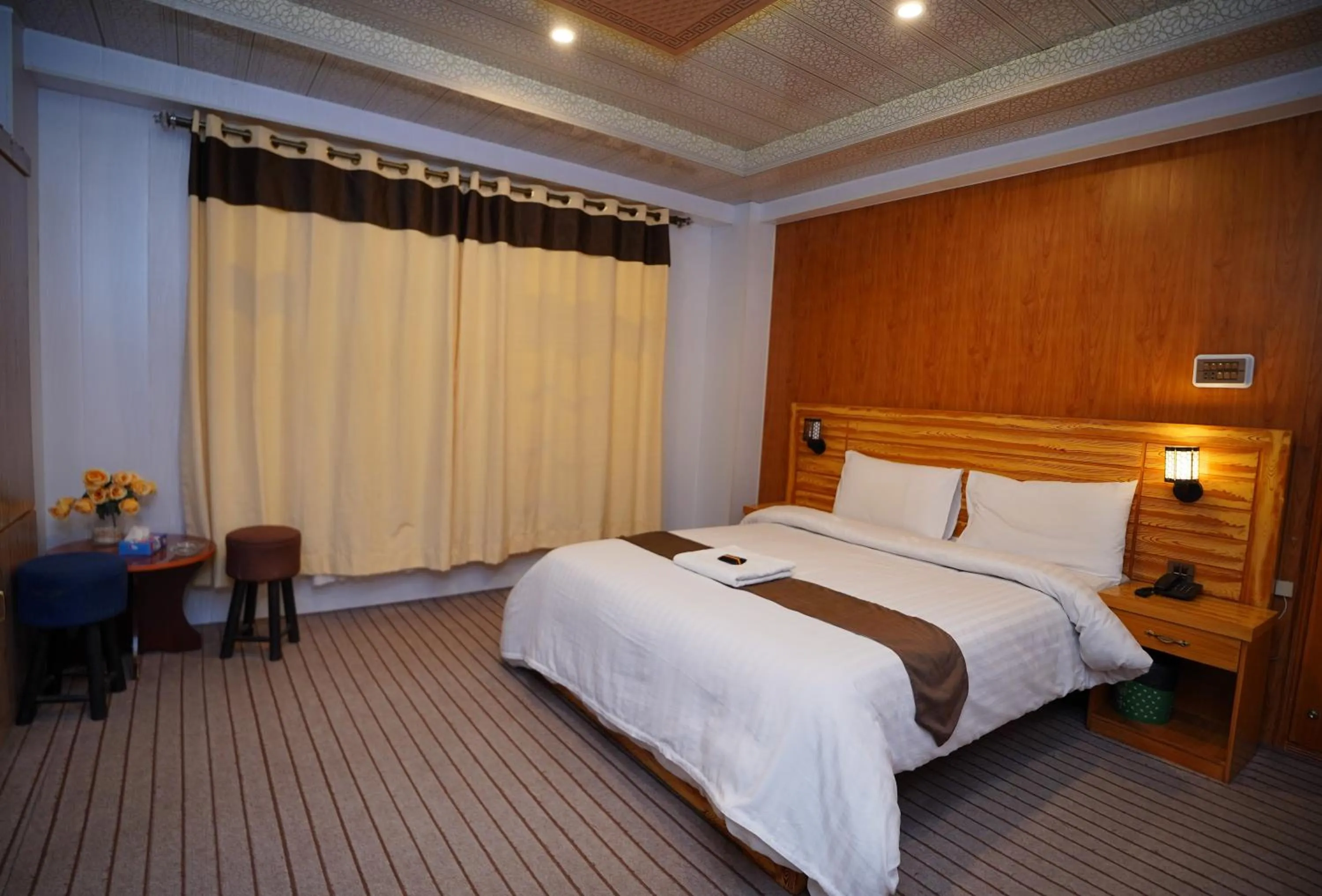 Bed in Hunza Elites hotel