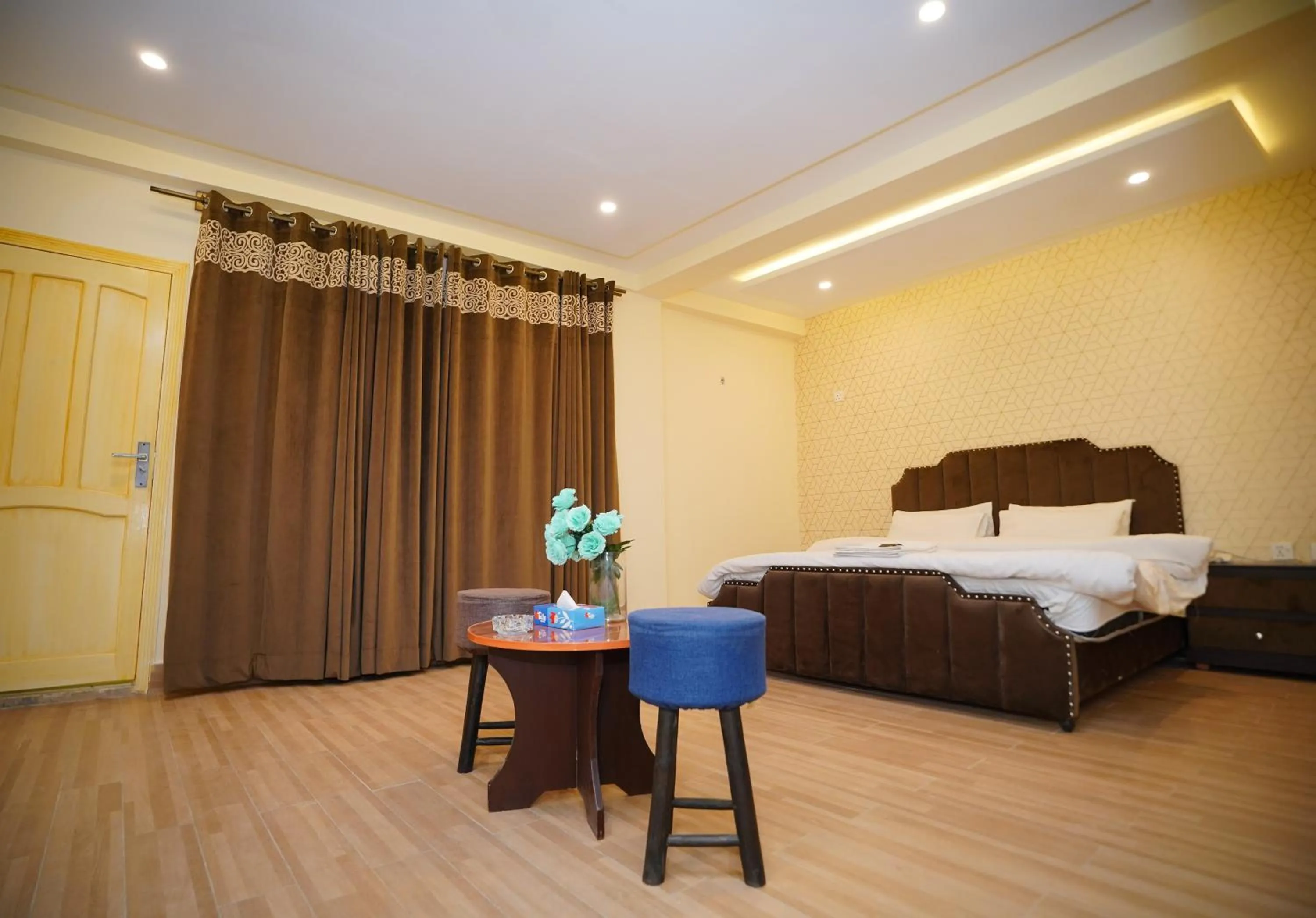 Bed in Hunza Elites hotel