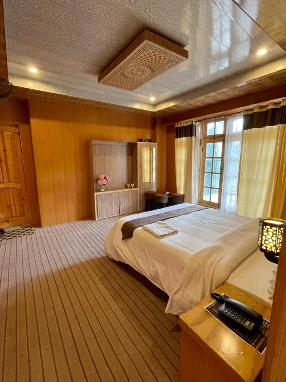 Bed in Hunza Elites hotel