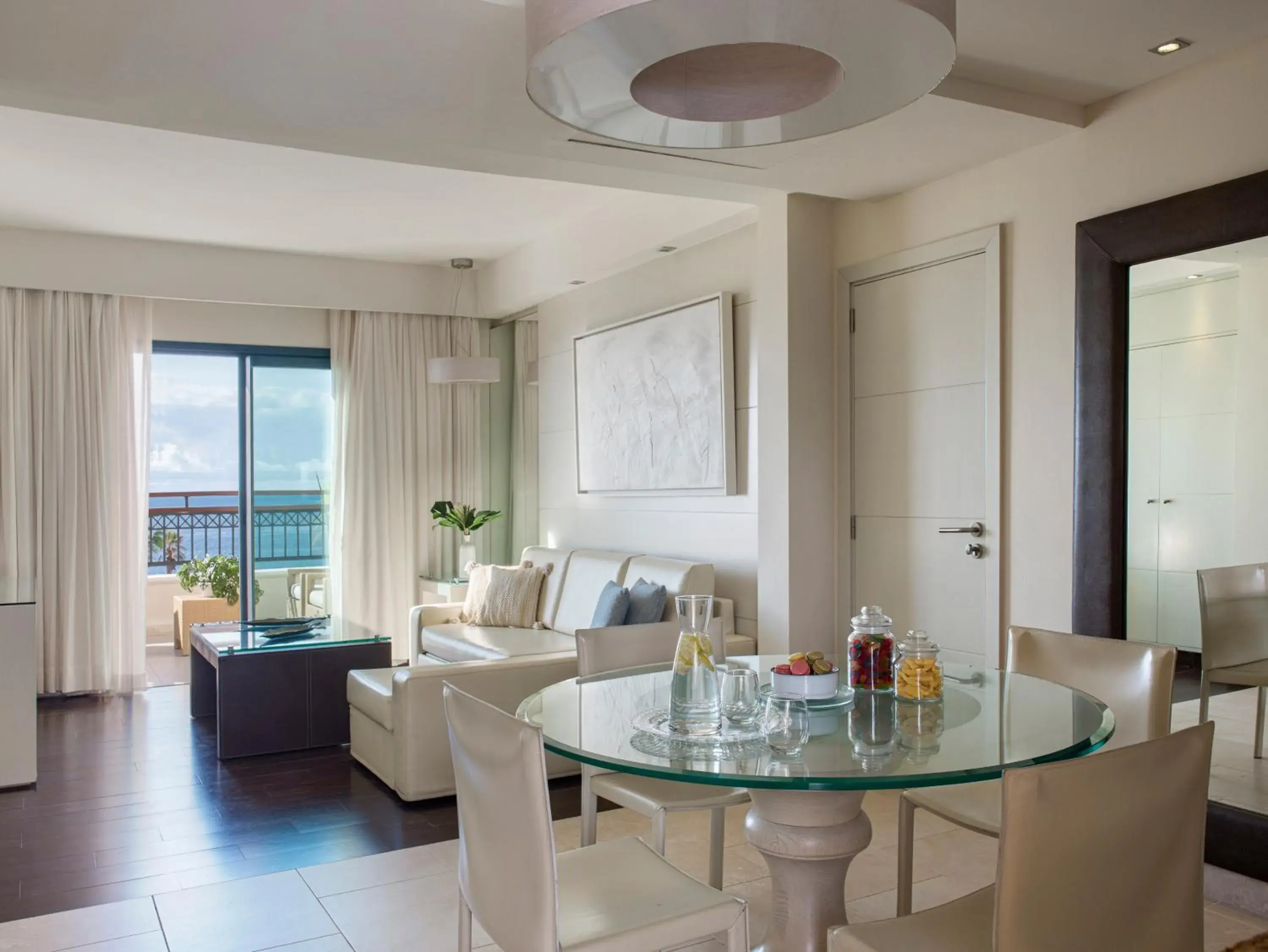 Redlevel for Families - 1 Bedroom Suite Ocean View in Gran Melia Palacio de Isora Resort & Spa Redlevel for Families - 1 Bedroom Suite Ocean View in Gran Melia Palacio de Isora Resort & Spa