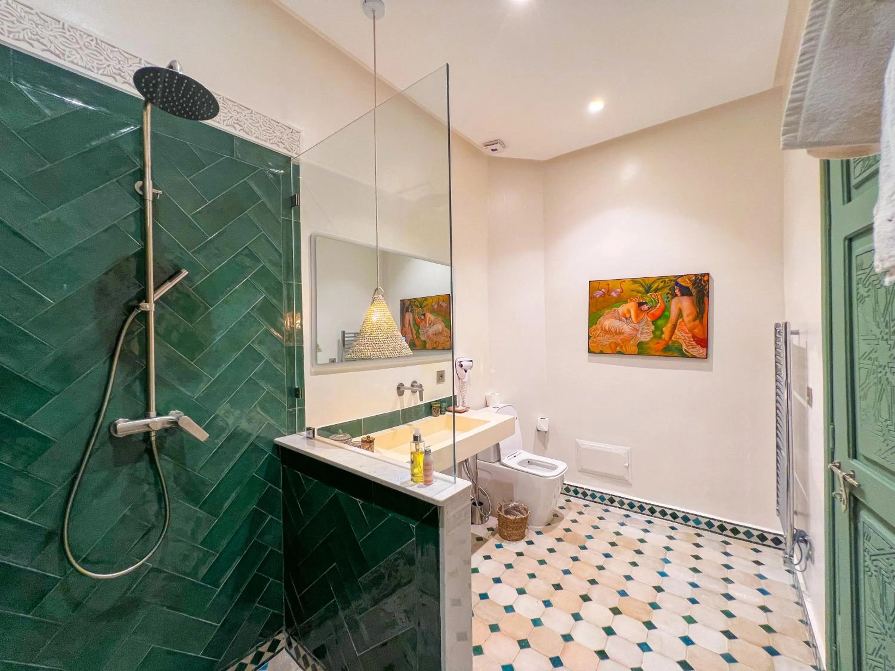 Shower in Riad Kech One & Spa