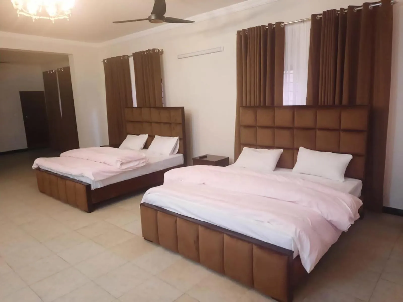 Bed in Morbex Inn Hotel Islamabad