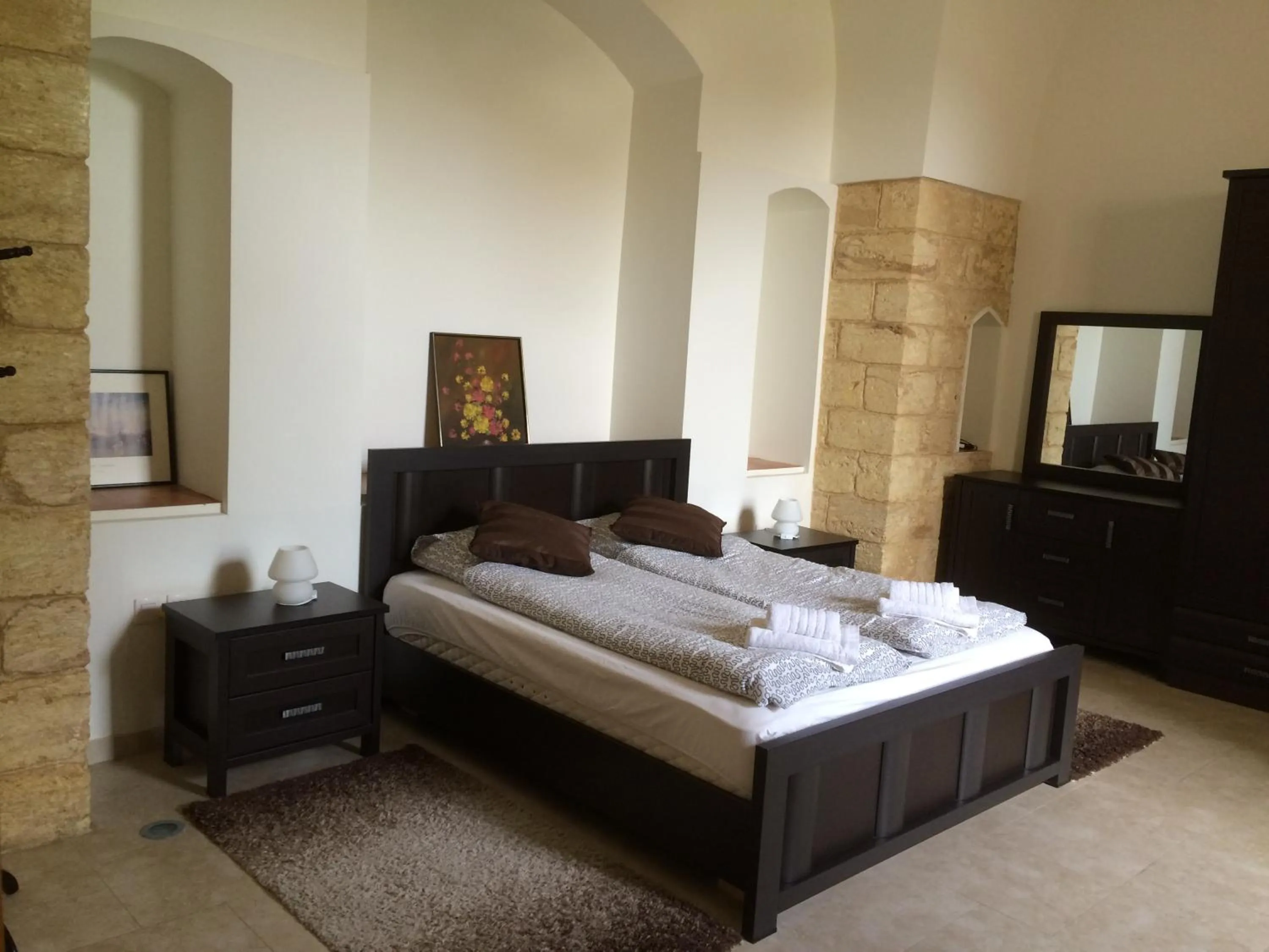 Property building, Bed in Miriam Short Term Rental