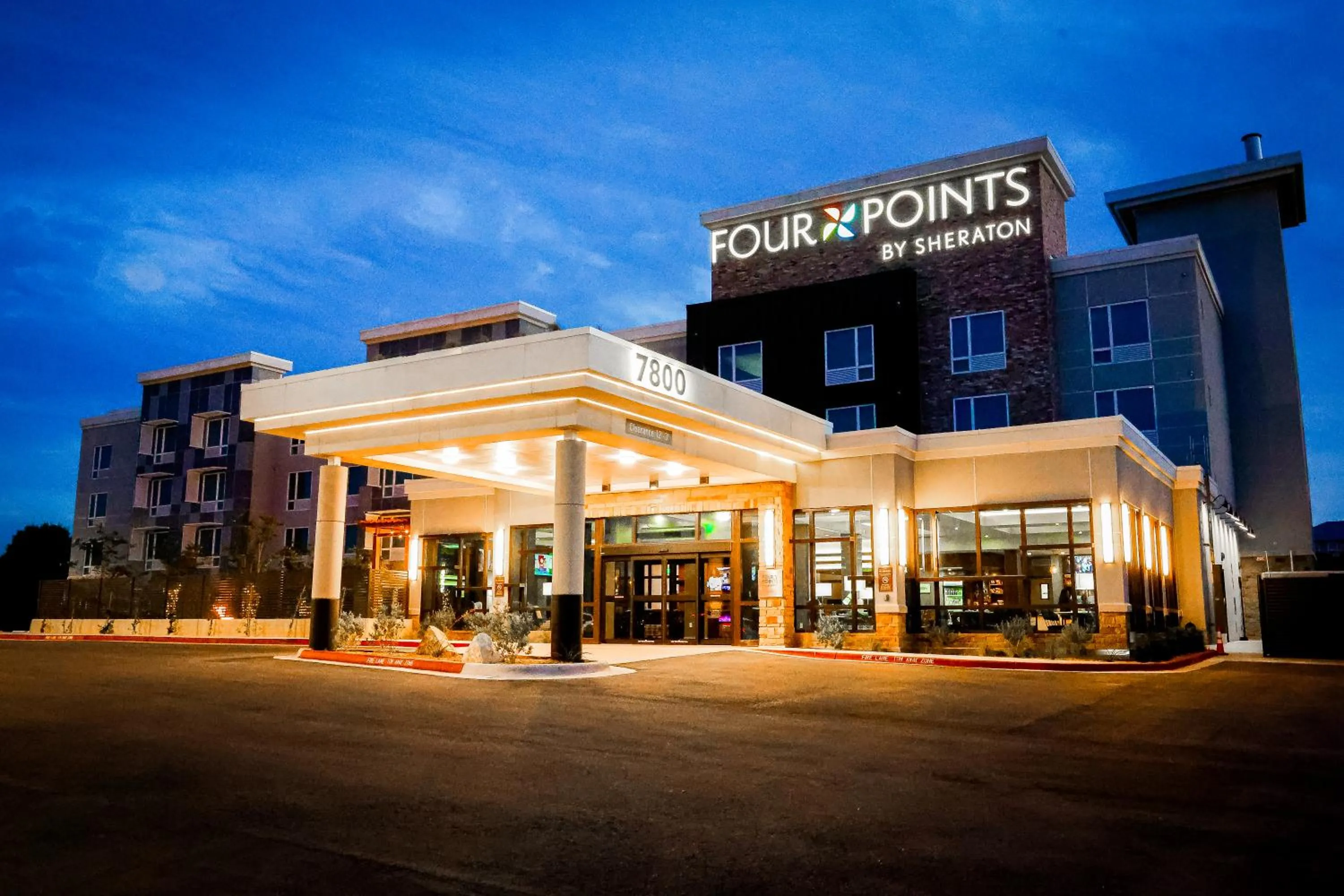 Property building in Four Points by Sheraton Austin Airport