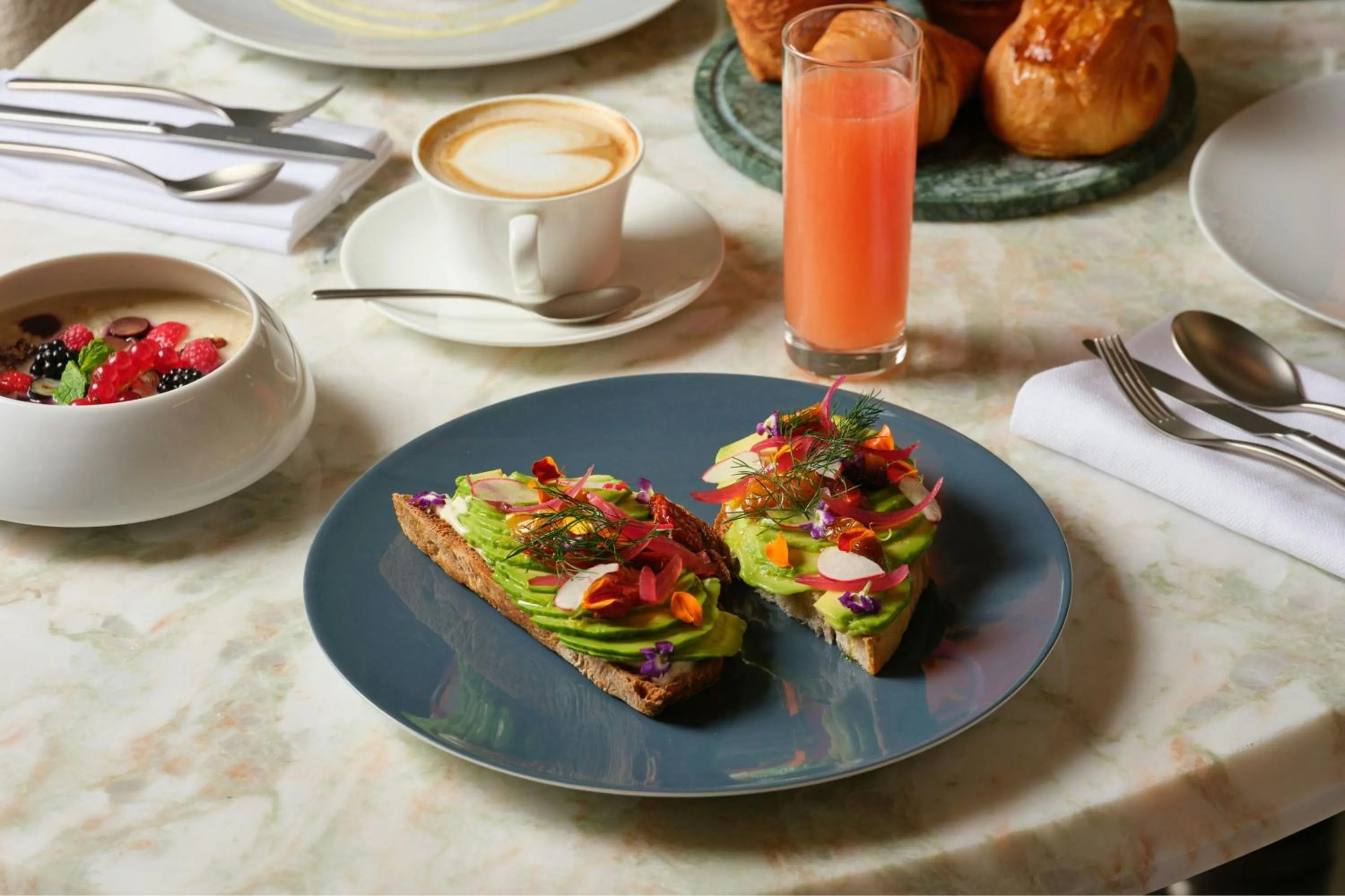 Breakfast in W Florence