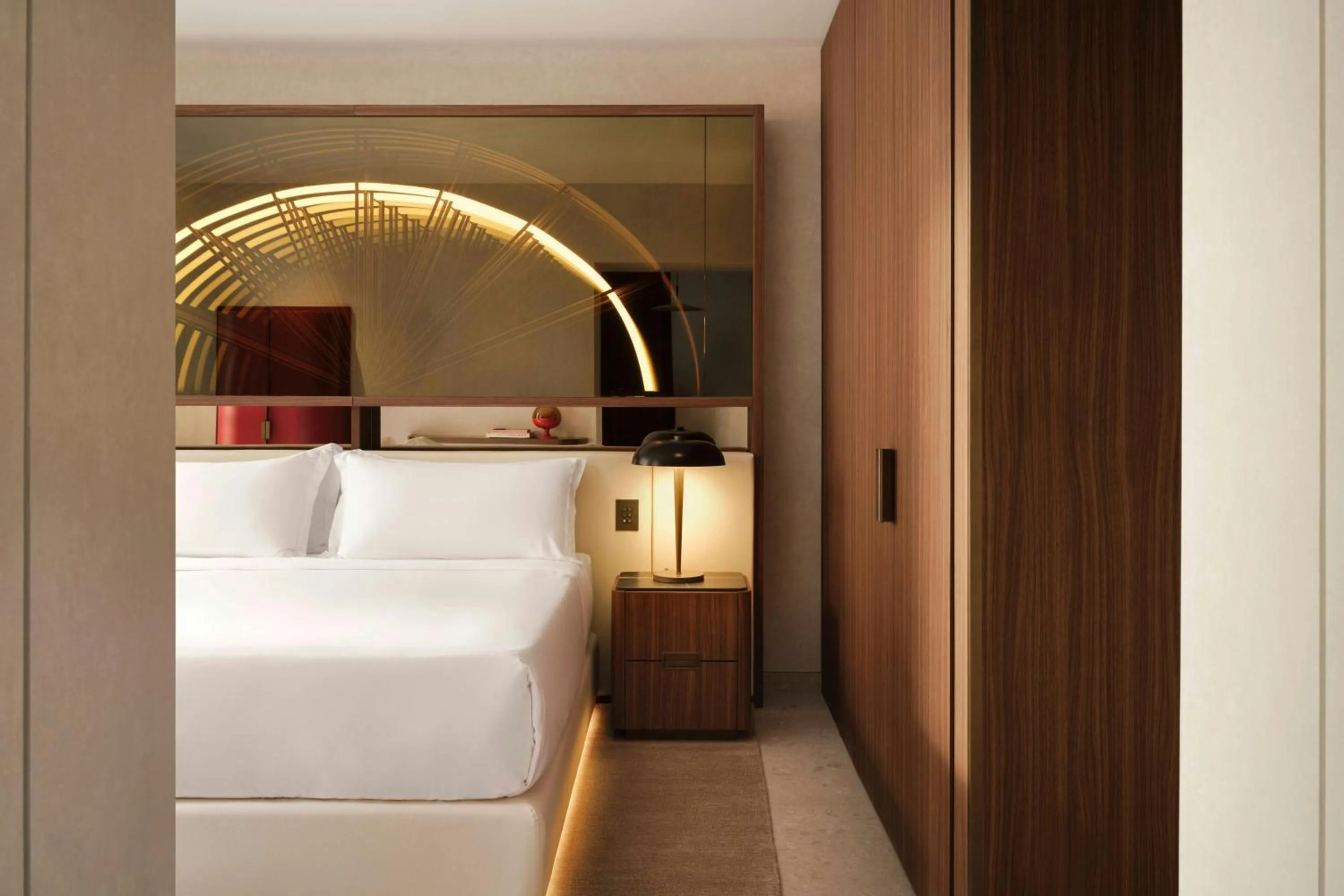 Bedroom, Bed in W Florence