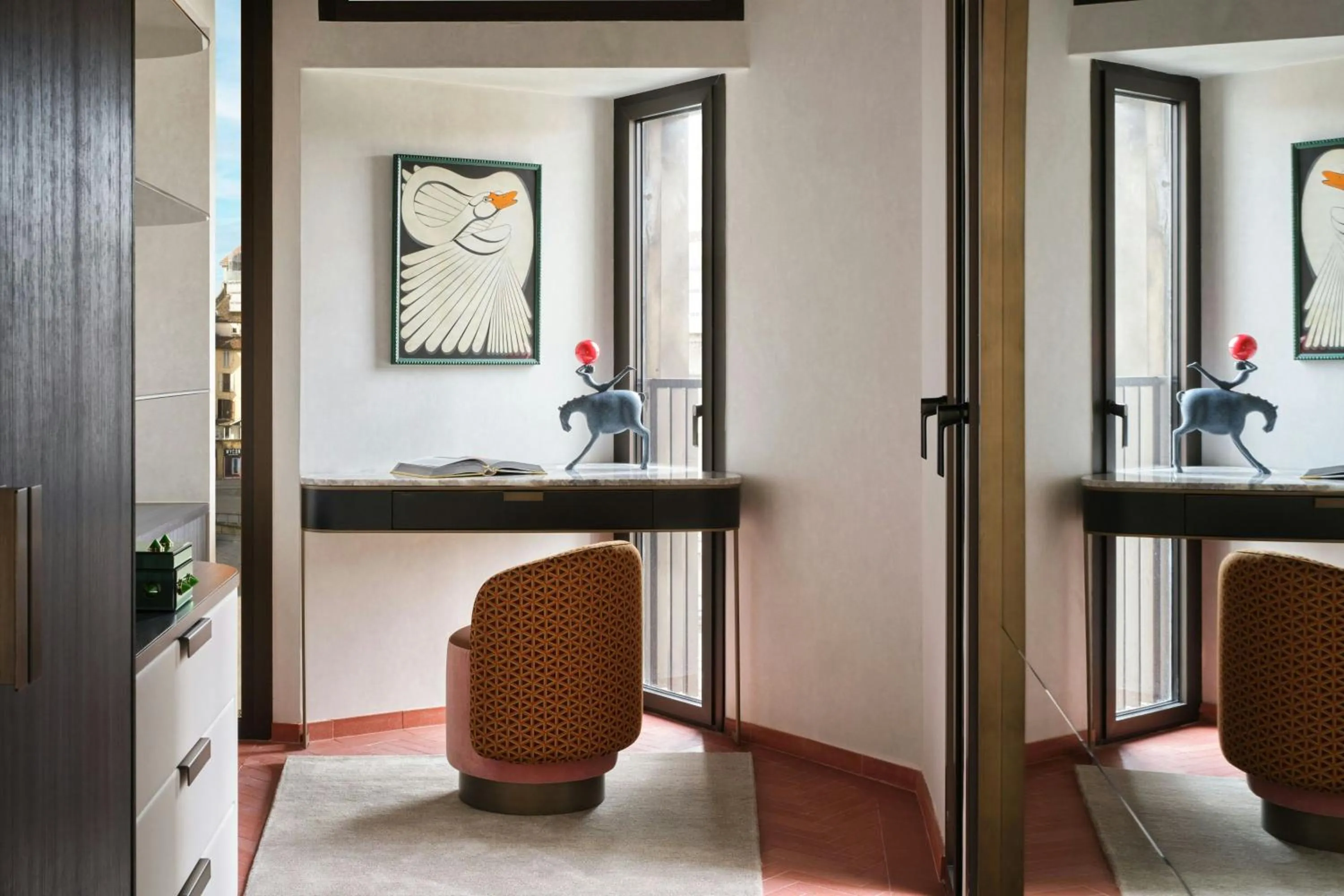 Bedroom in W Florence