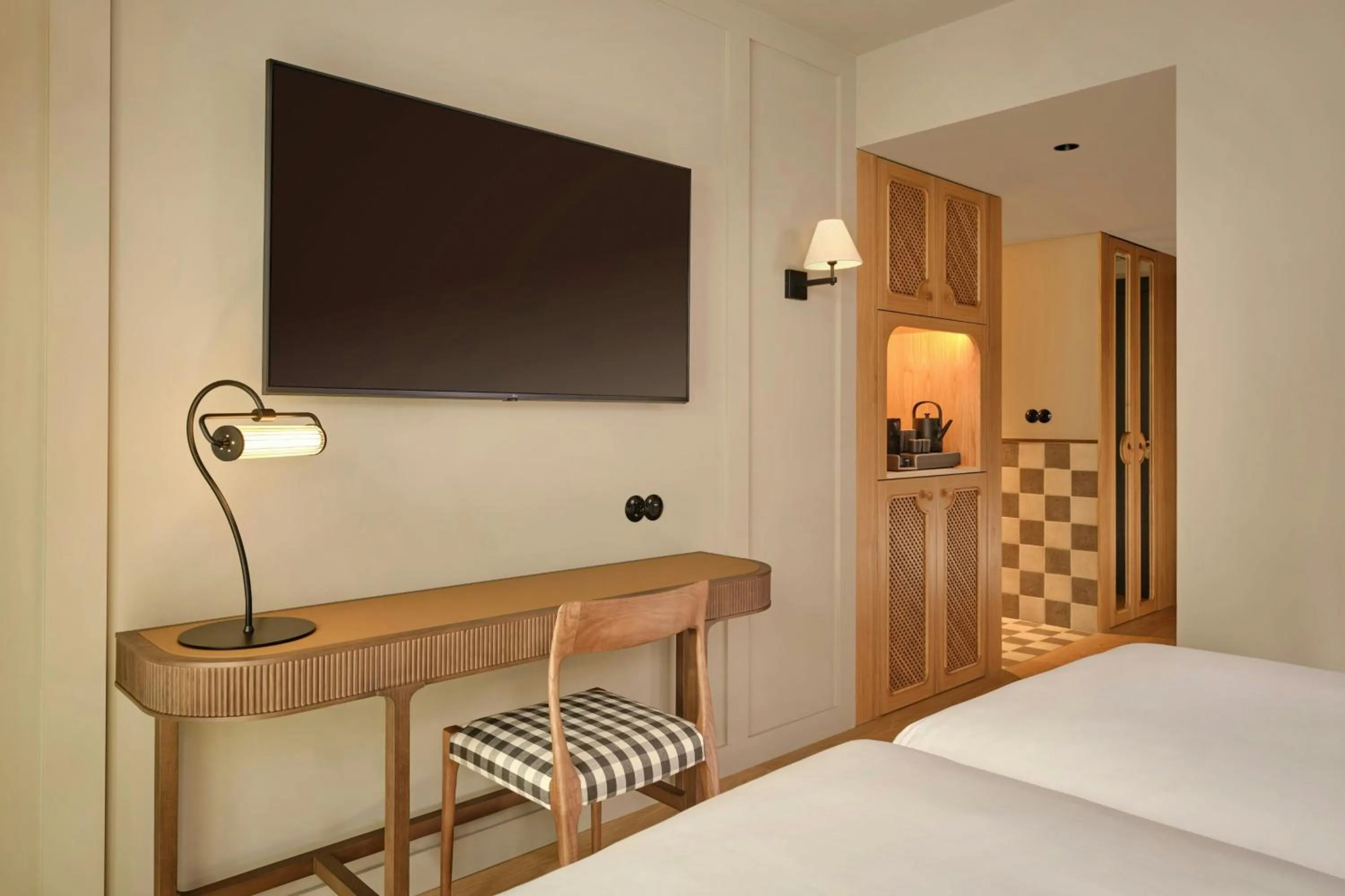 Photo of the whole room, Bed in Origine Porto Gaia, a Tribute Portfolio Hotel