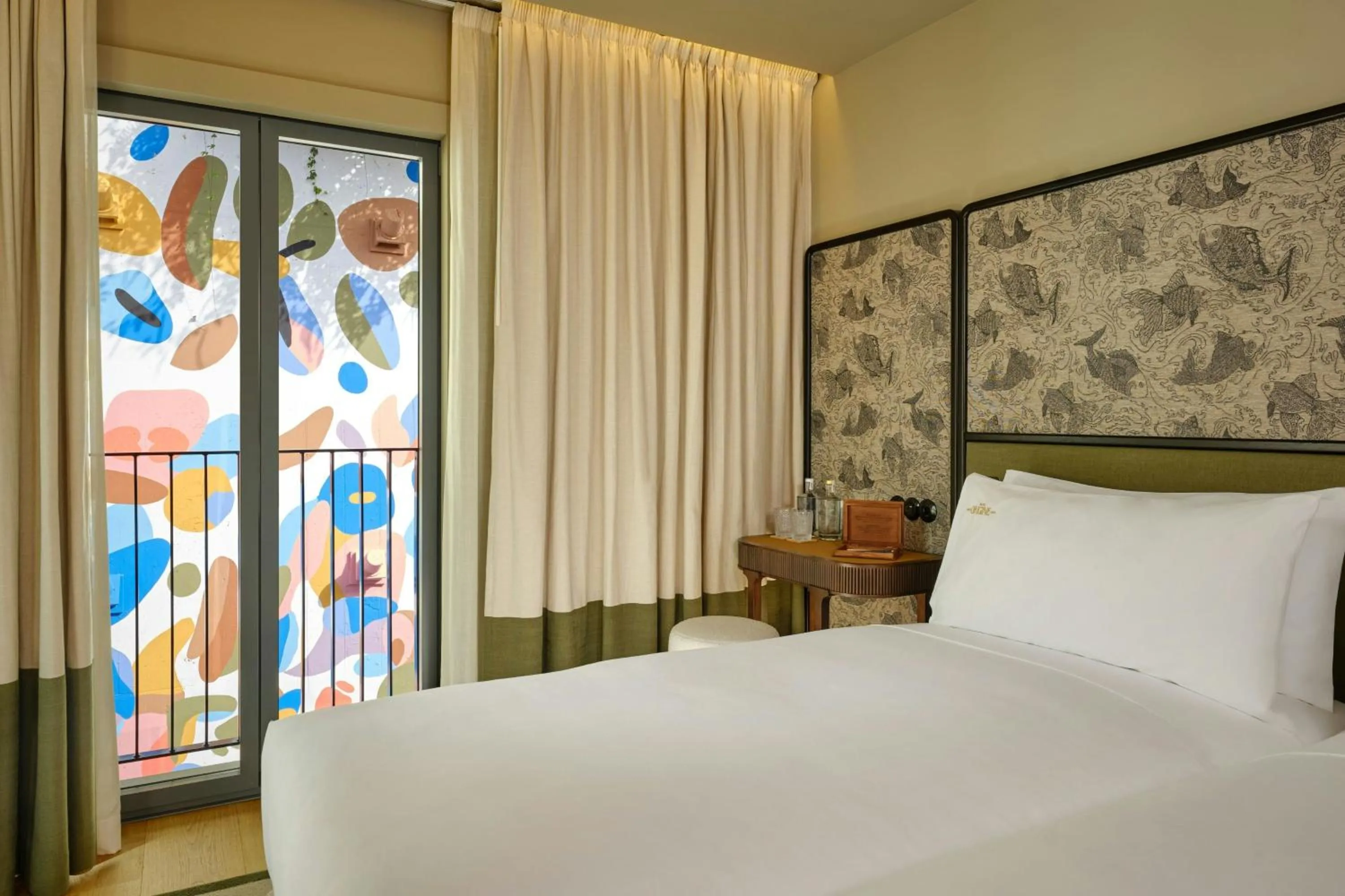 Photo of the whole room, Bed in Origine Porto Gaia, a Tribute Portfolio Hotel