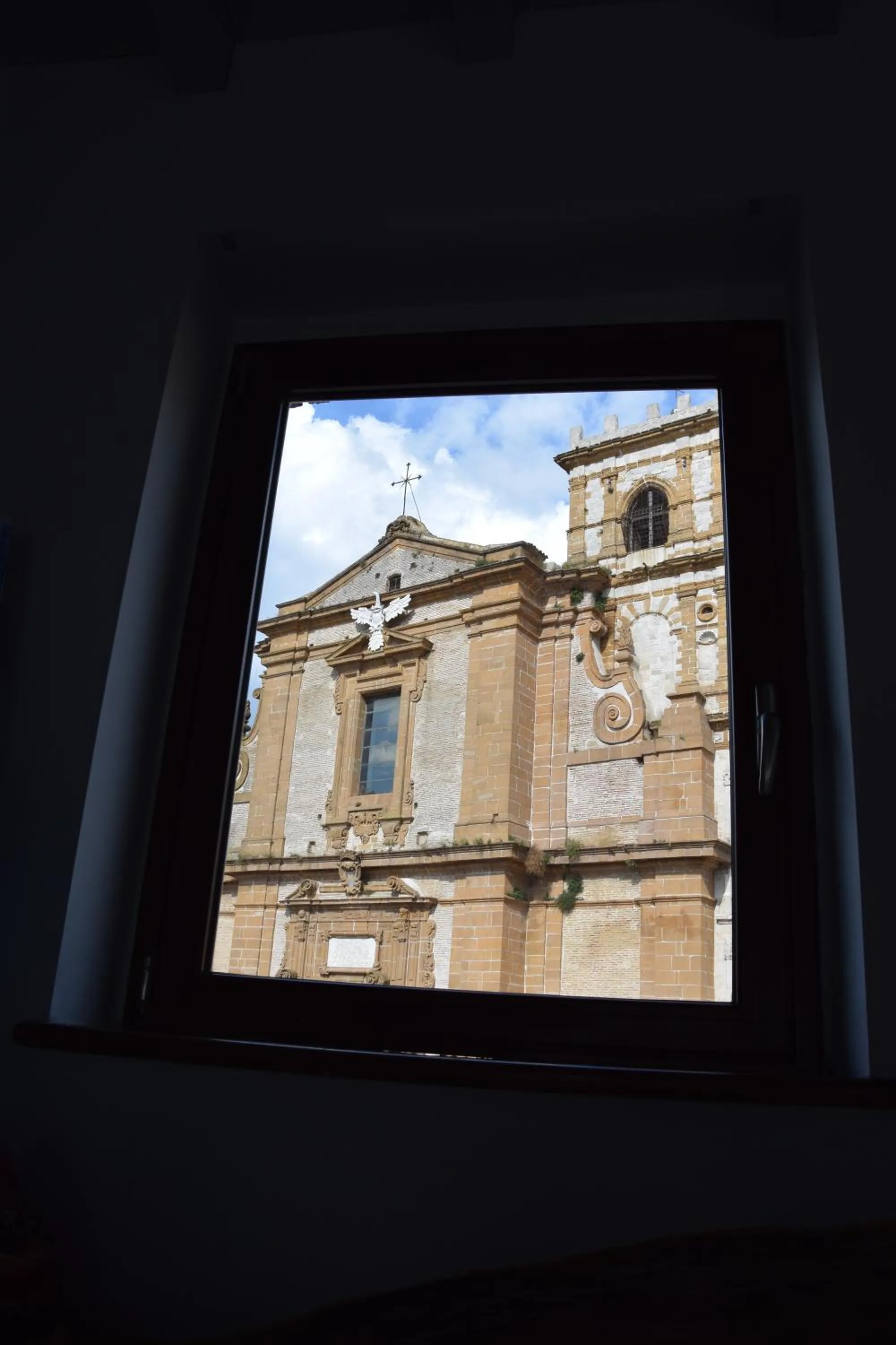 Landmark view in Suite D'Autore Art Design Gallery