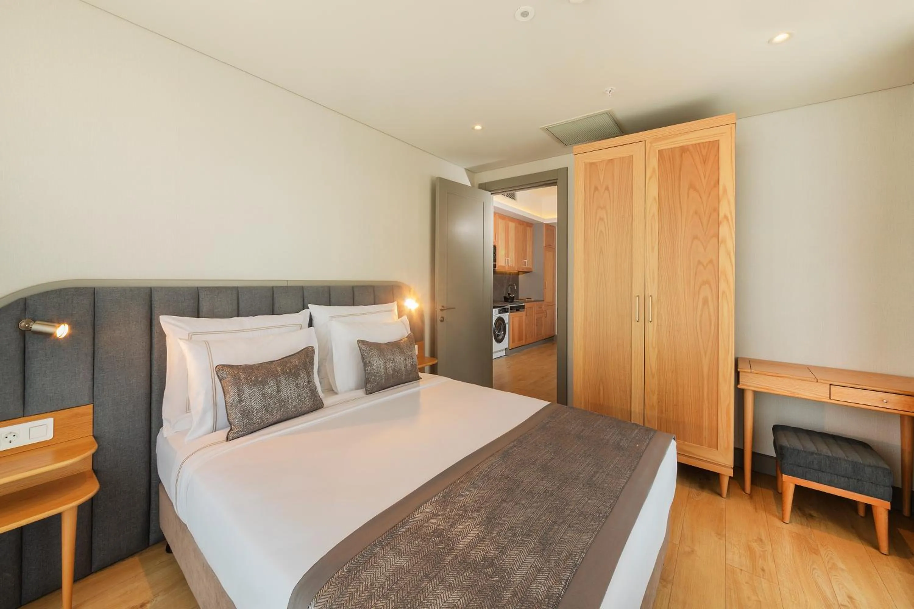 Bed in Meroddi Beyoğlu Residence