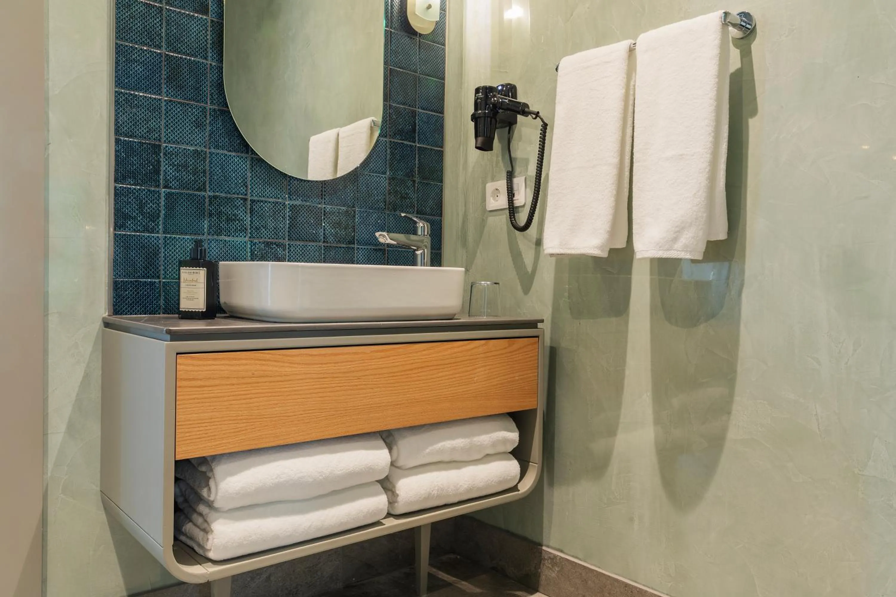 Bathroom in Meroddi Beyoğlu Residence