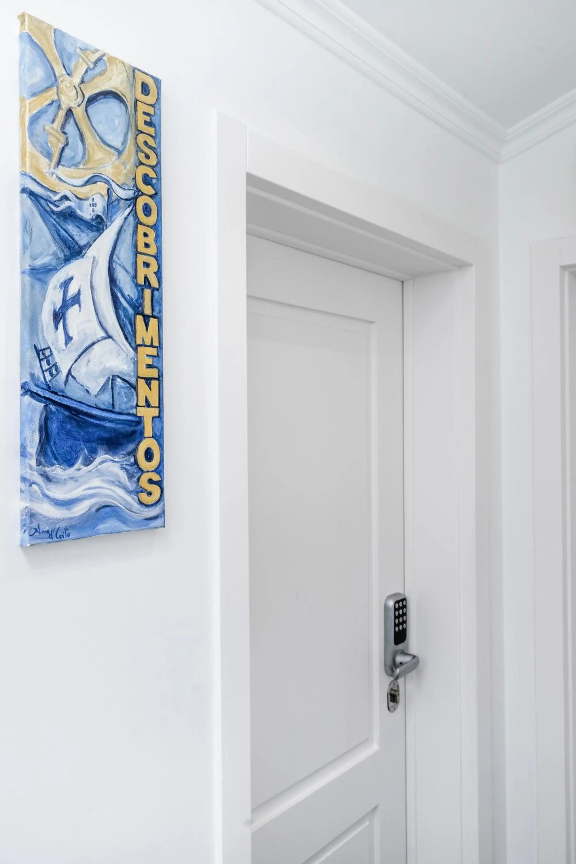 Property logo or sign in Castle Inn Lisbon Apartments