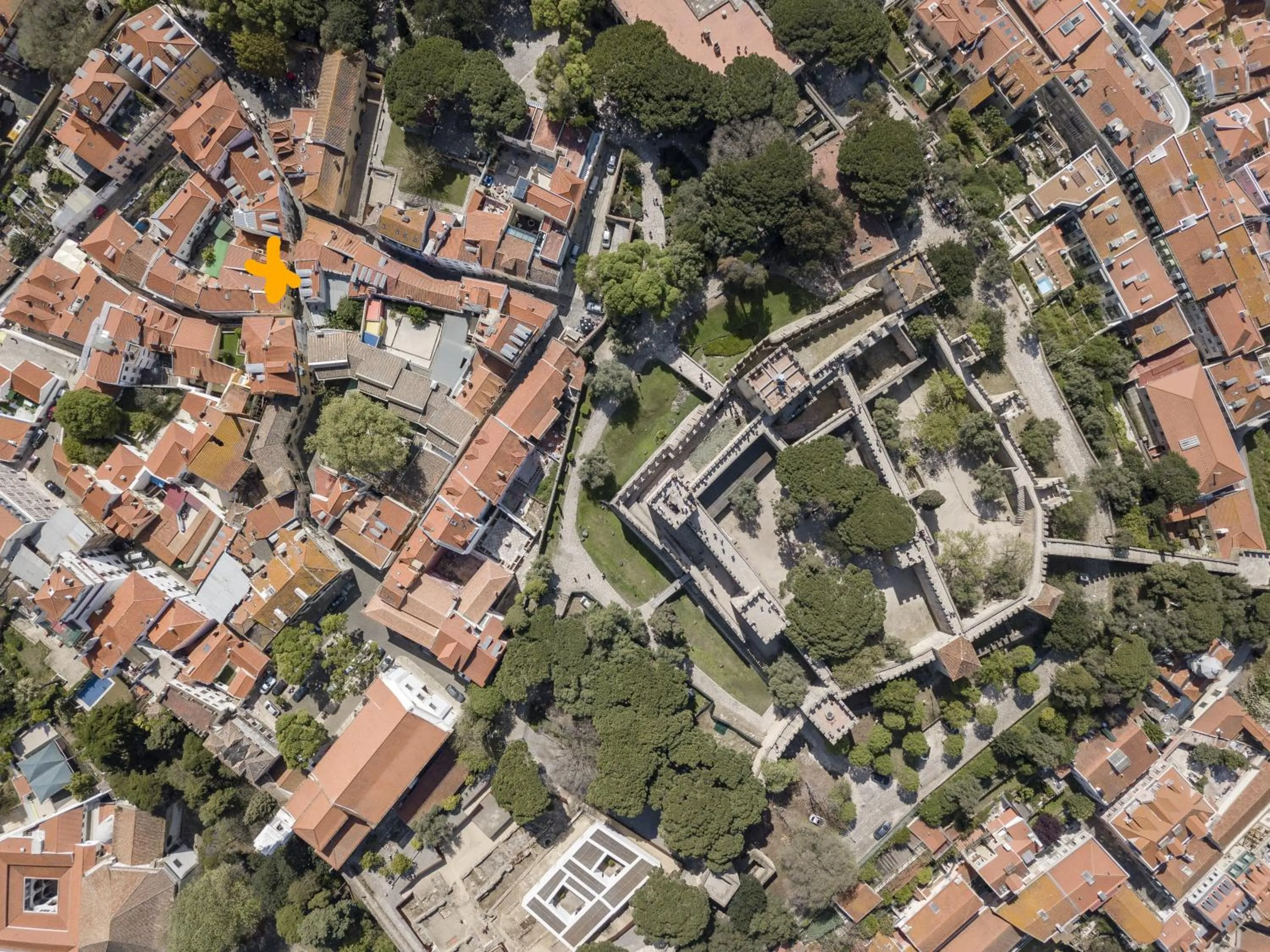 Bird's eye view in Castle Inn Lisbon Apartments