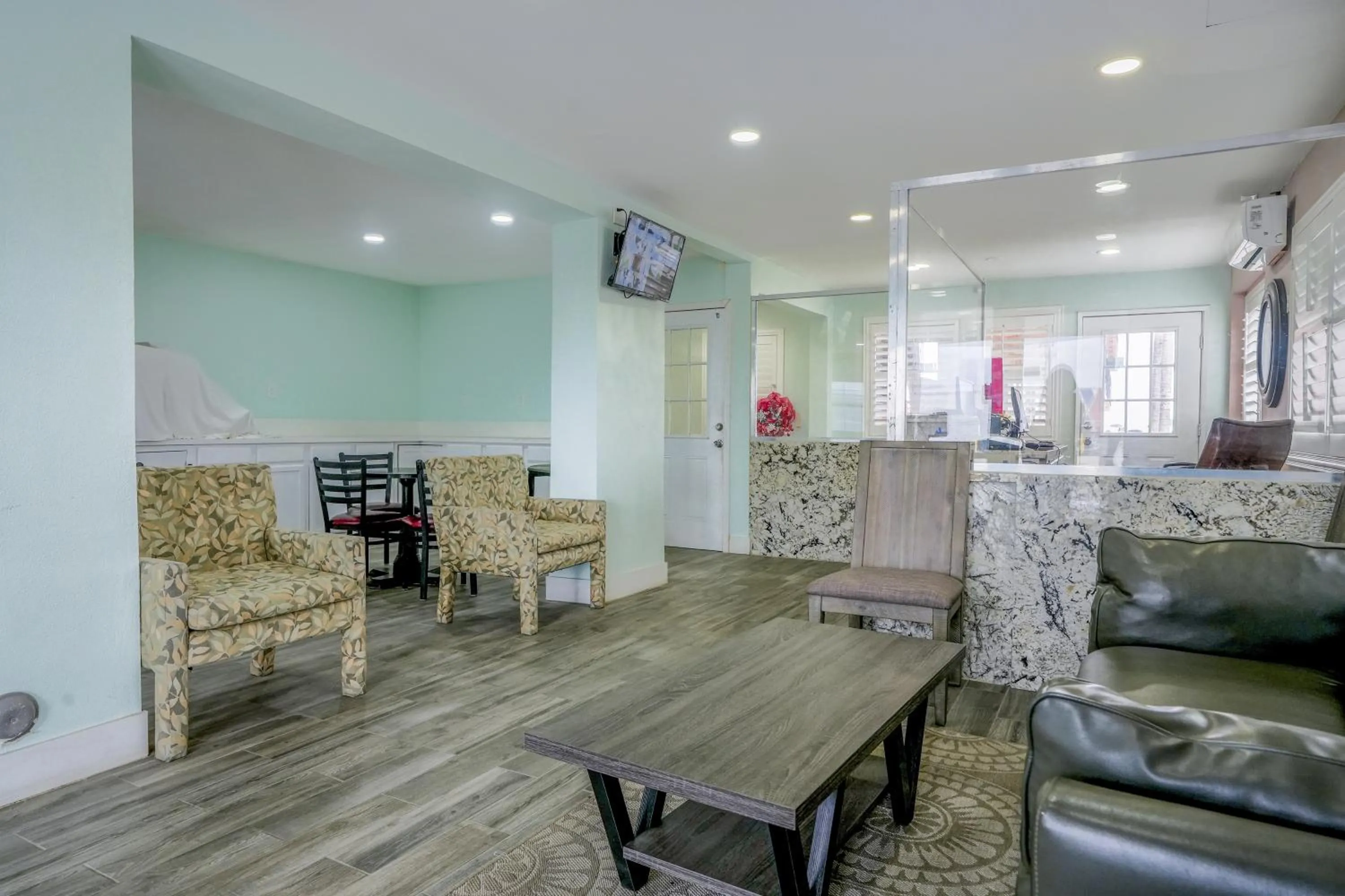 Lobby or reception in Economy Inn Buttonwillow Bakersfield I-5