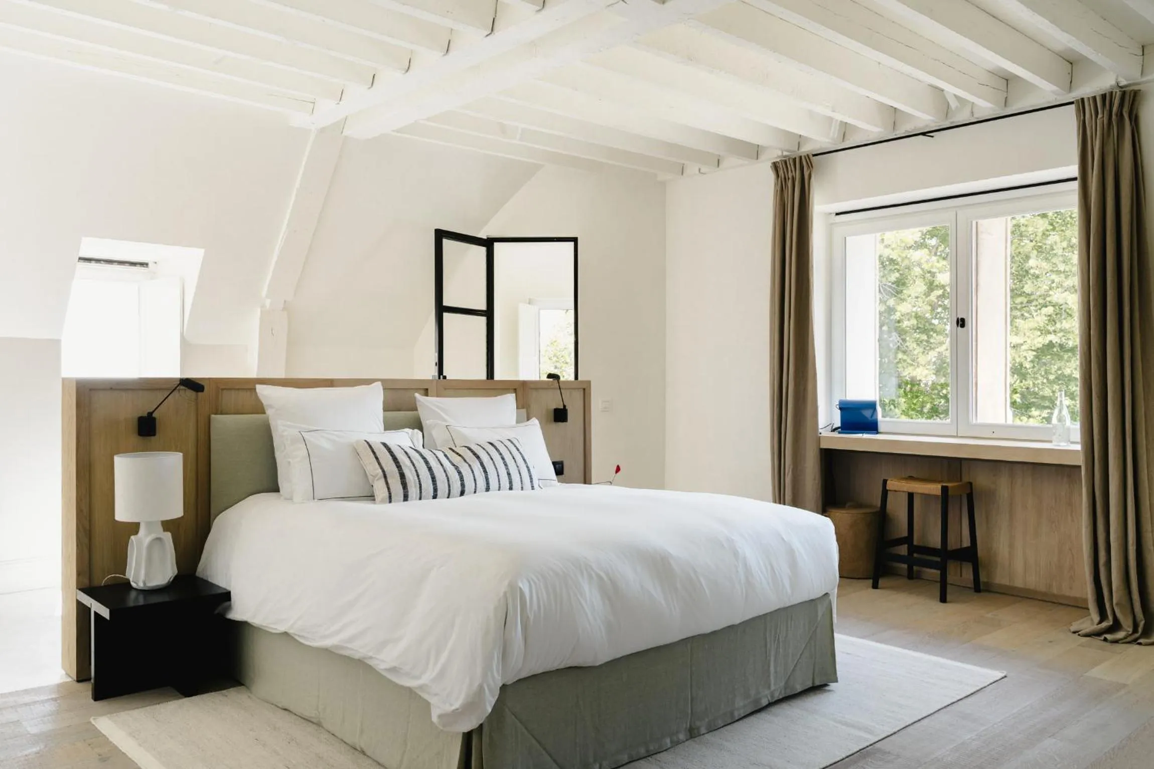 Photo of the whole room, Bed in Les Hauts de Sancerre