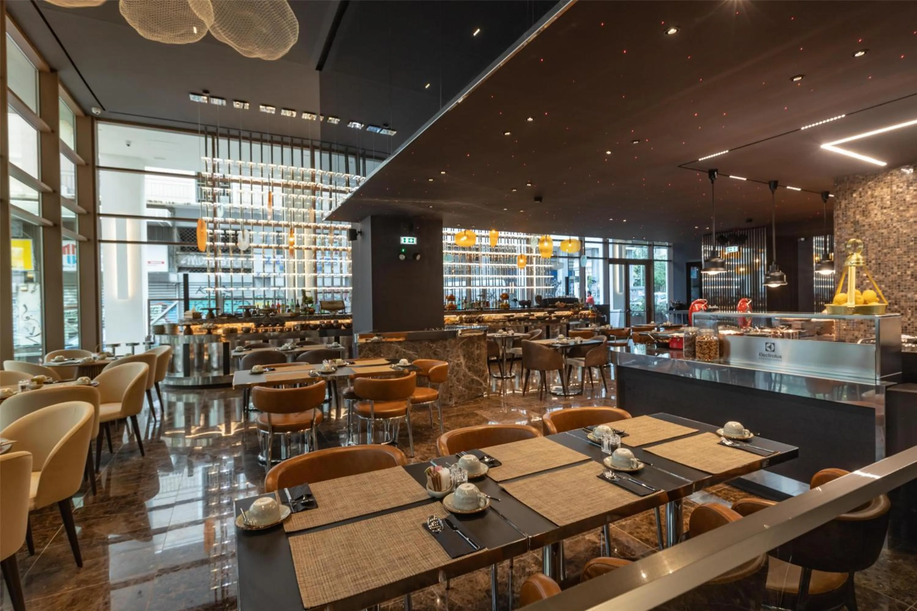 Restaurant/places to eat in Adia Aluma Athens, Curio Collection By Hilton