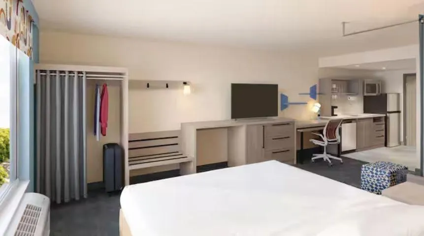 Bed in Home2 Suites By Hilton Flagstaff