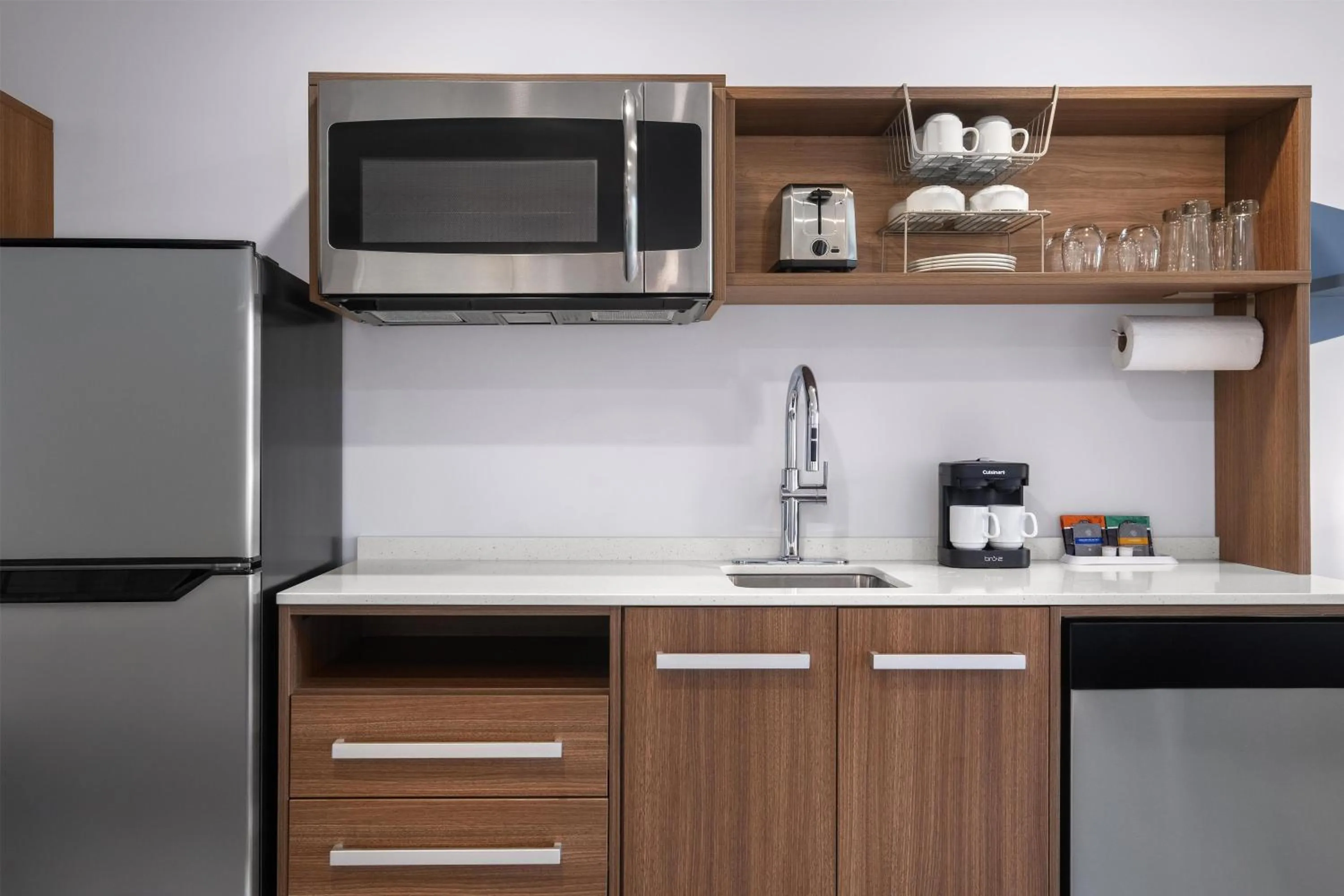 Kitchen or kitchenette in Home2 Suites By Hilton Flagstaff