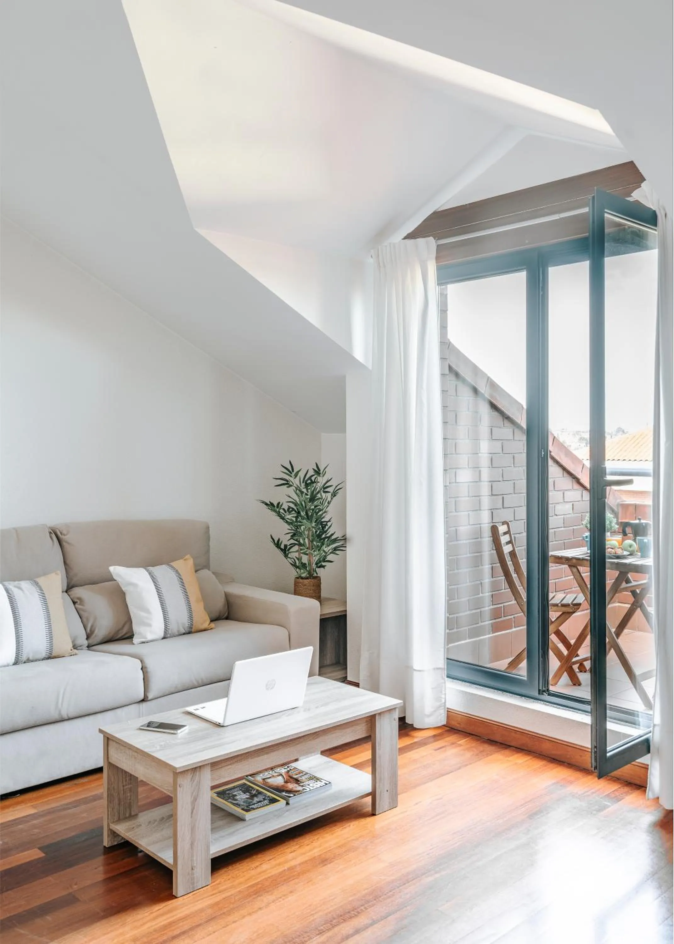 Balcony/Terrace in Apartamentos Alday