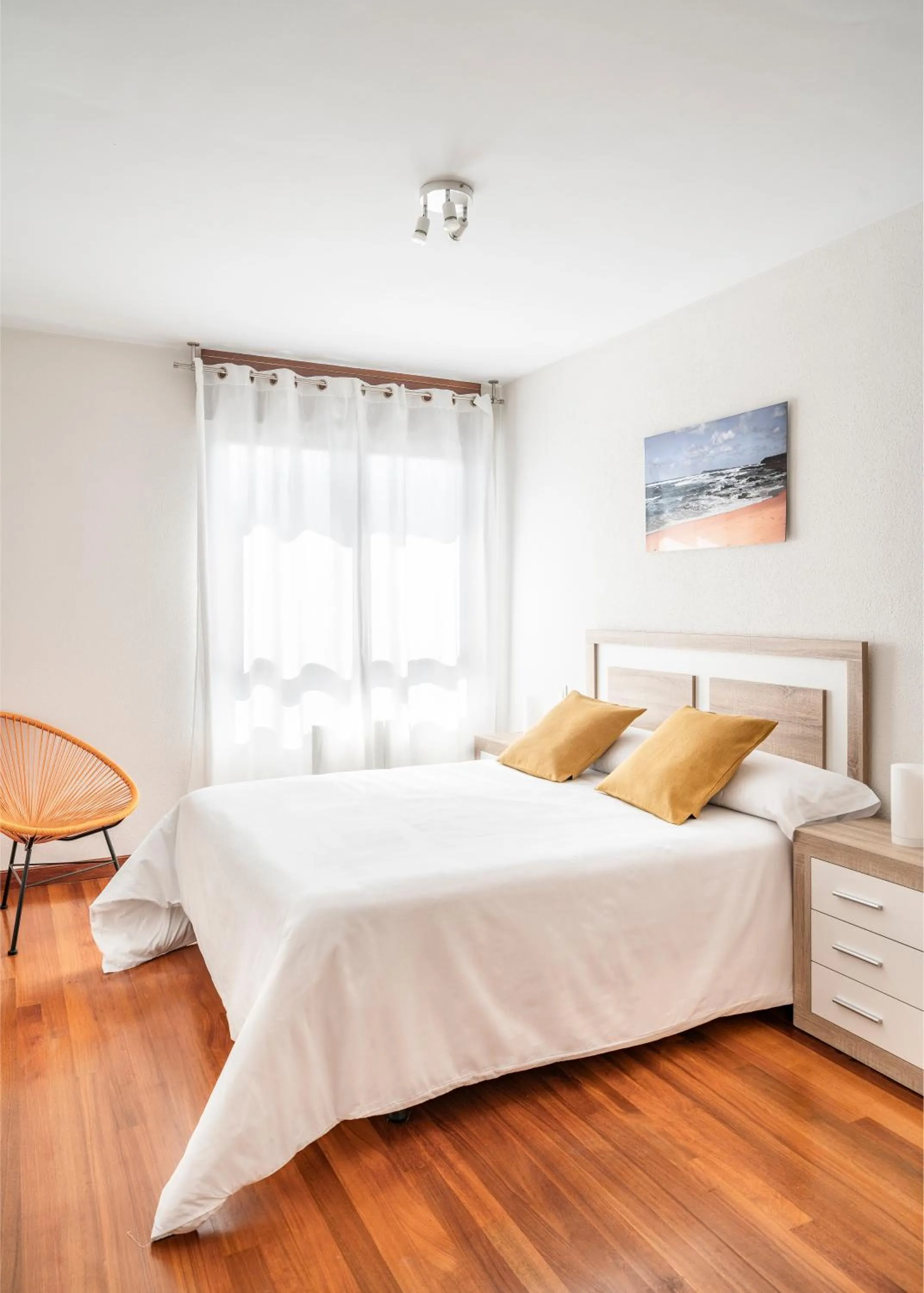 Bedroom, Bed in Apartamentos Alday