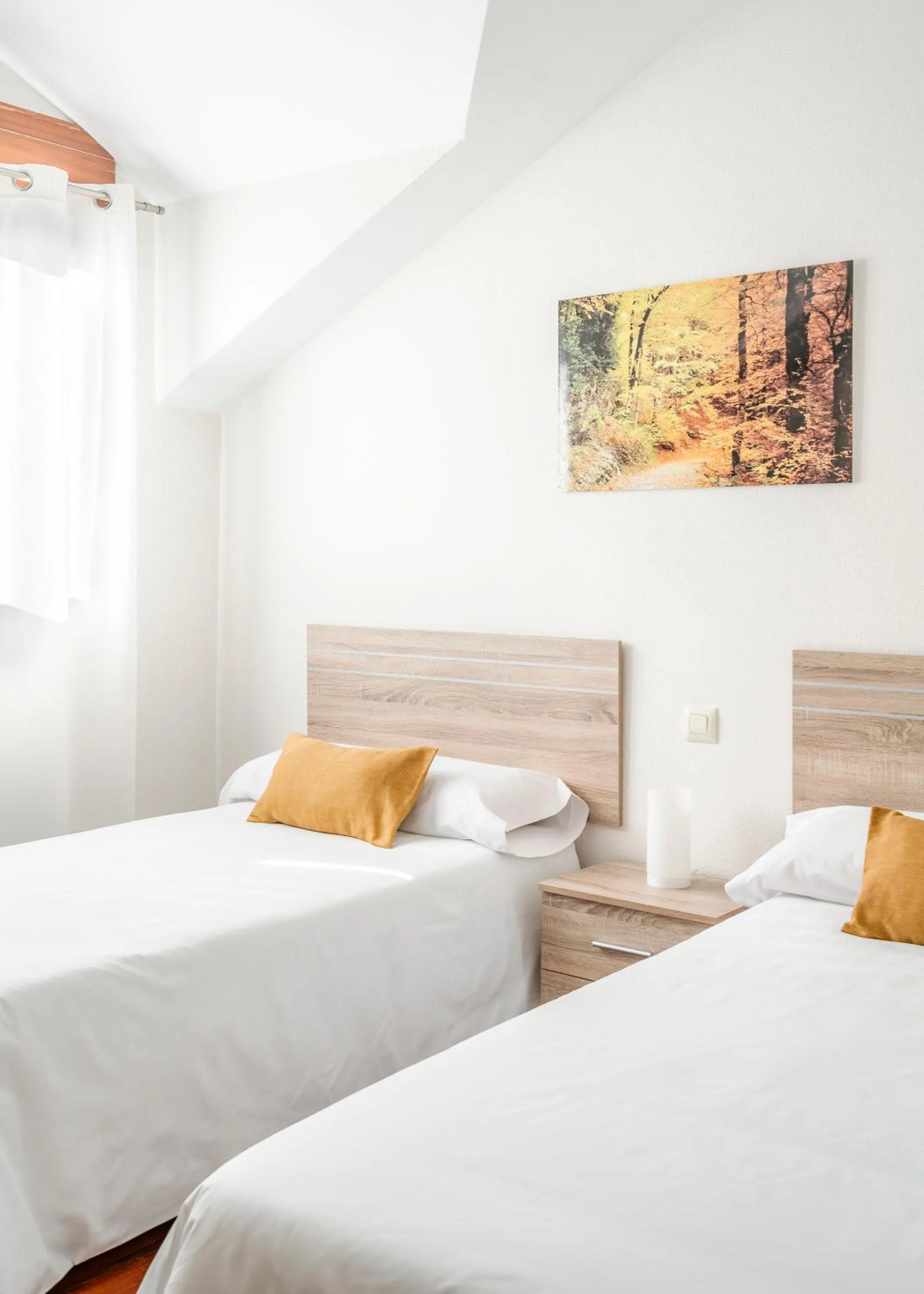 Bedroom, Bed in Apartamentos Alday