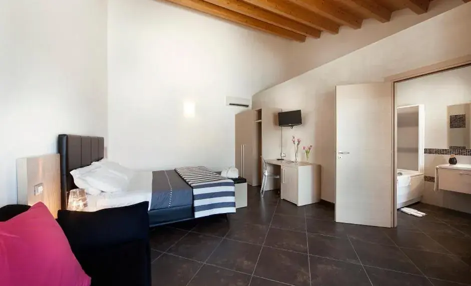 Deluxe Double Room in Casato Licitra Deluxe Double Room in Casato Licitra