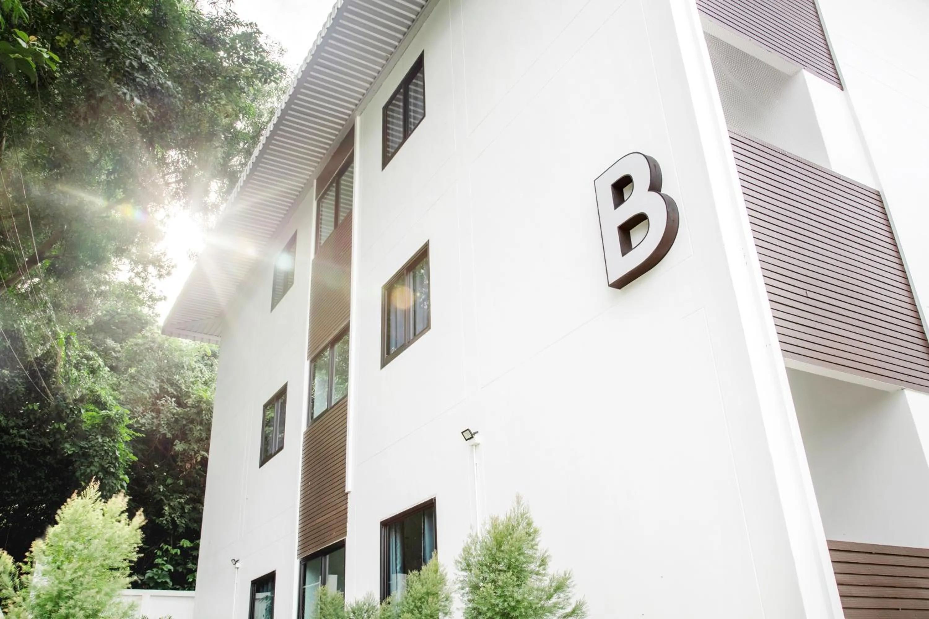 Property building in Grand Sattahip Hotel by BSH