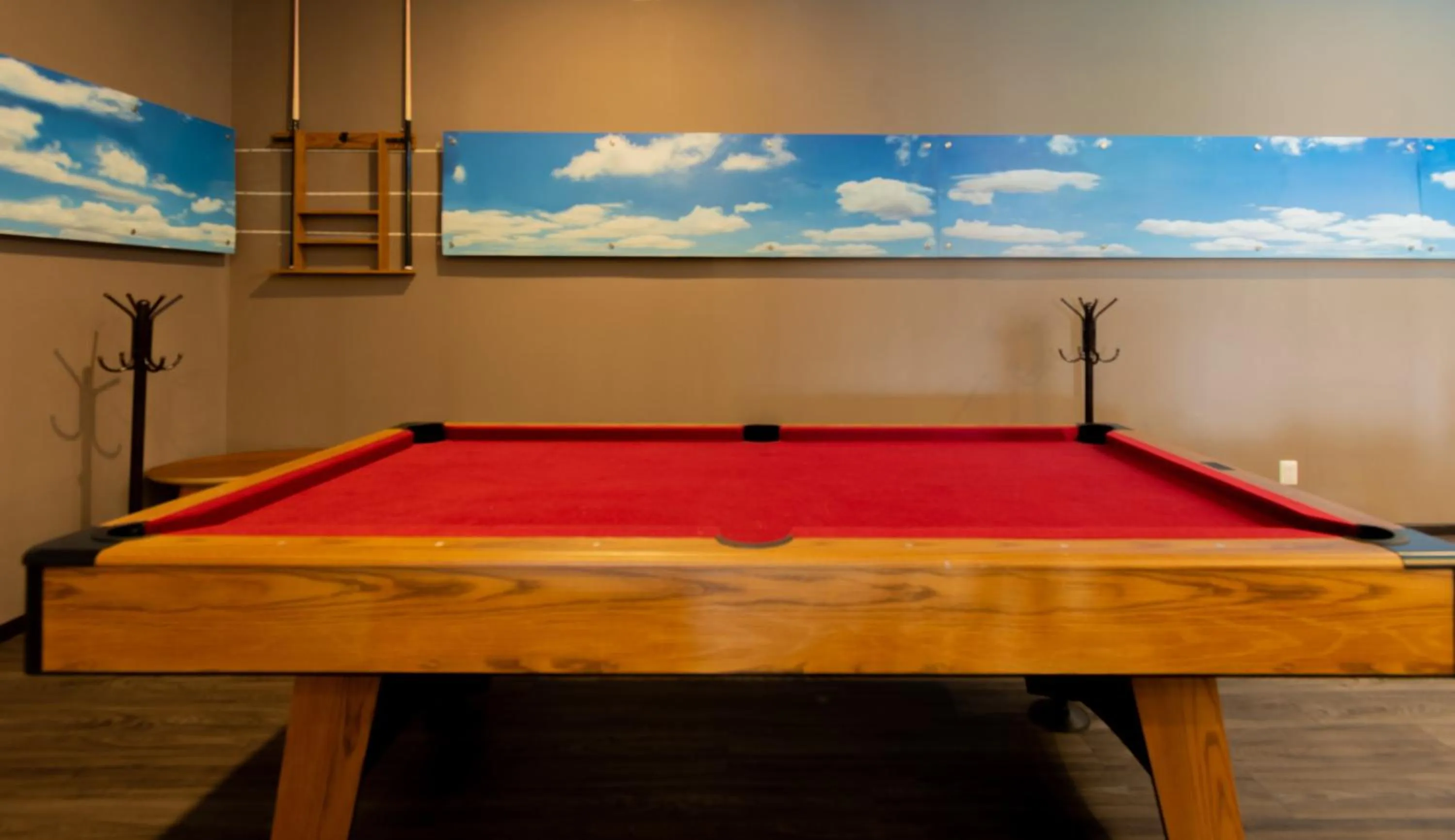 Billiard in Hotel Glow Point - Mulza